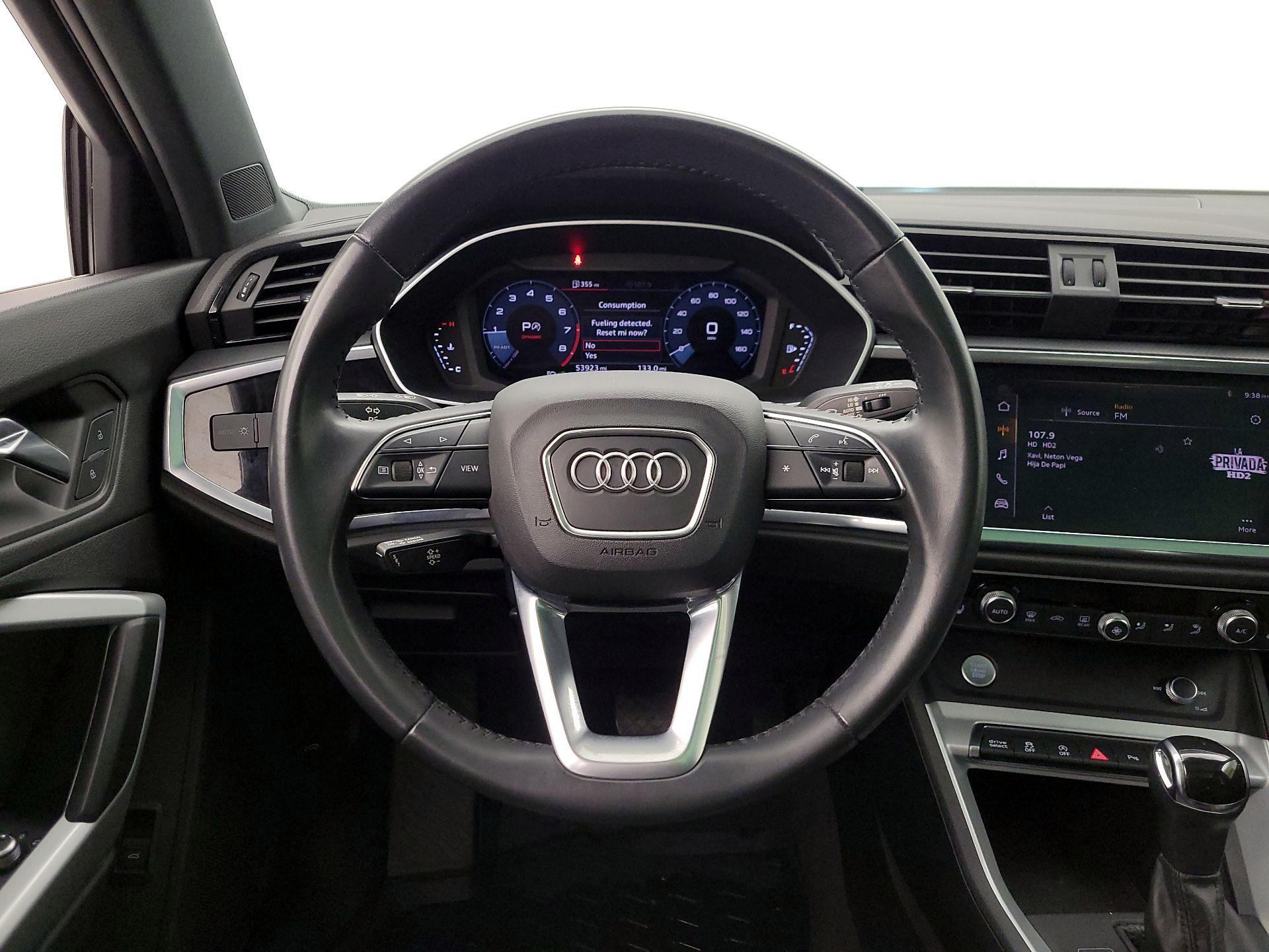 Thumbnail: 2020 Audi Q3 - 10