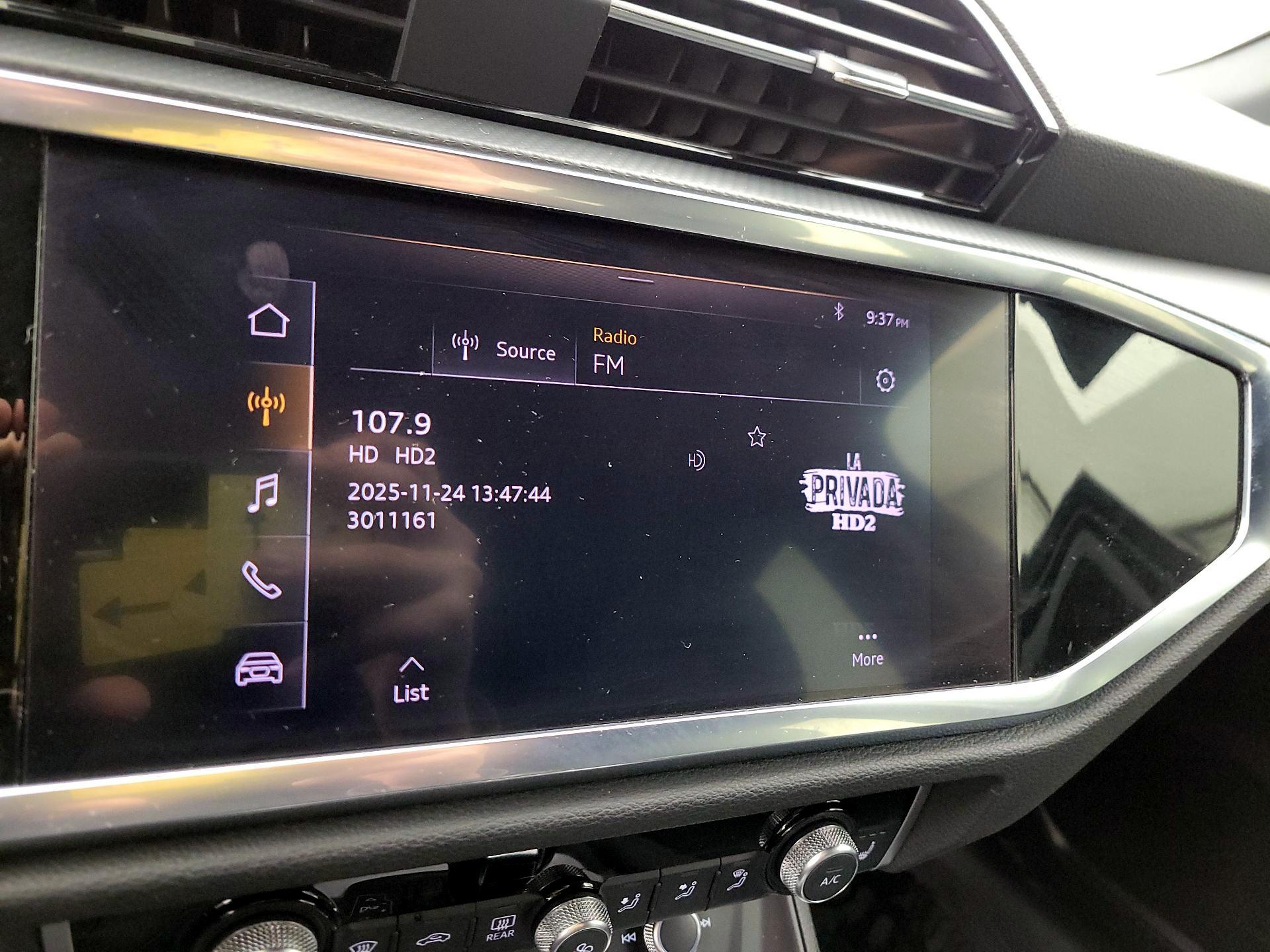 Thumbnail: 2020 Audi Q3 - 14