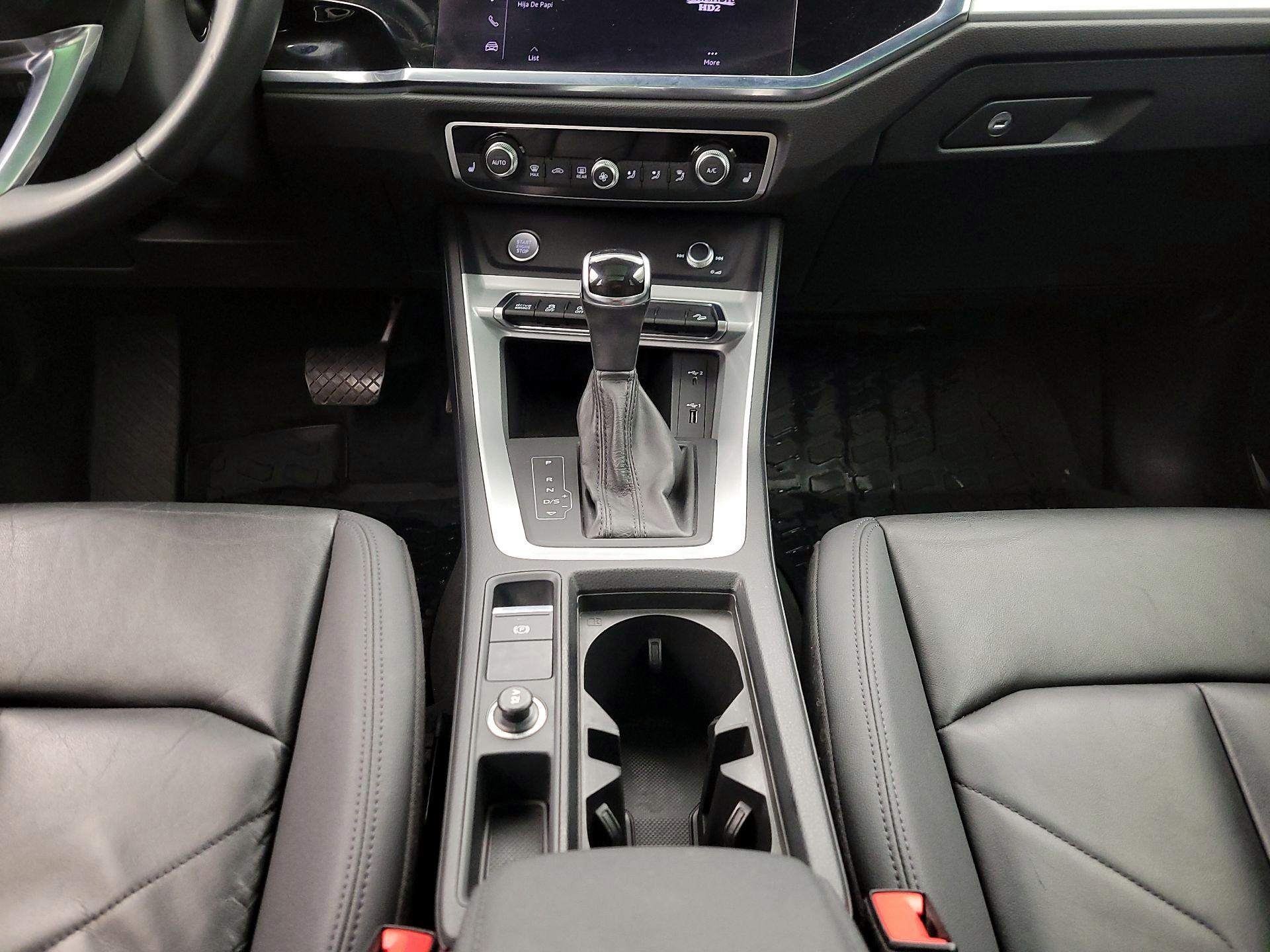 Thumbnail: 2020 Audi Q3 - 16