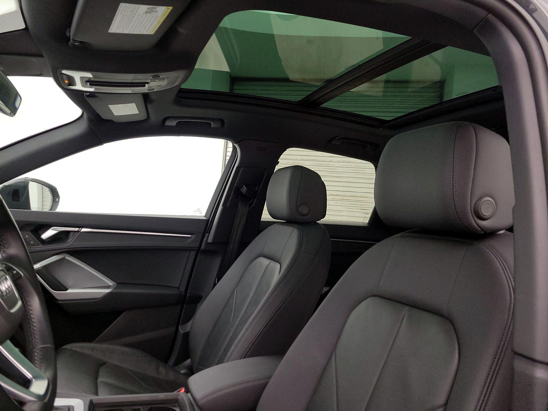 Thumbnail: 2020 Audi Q3 - 18