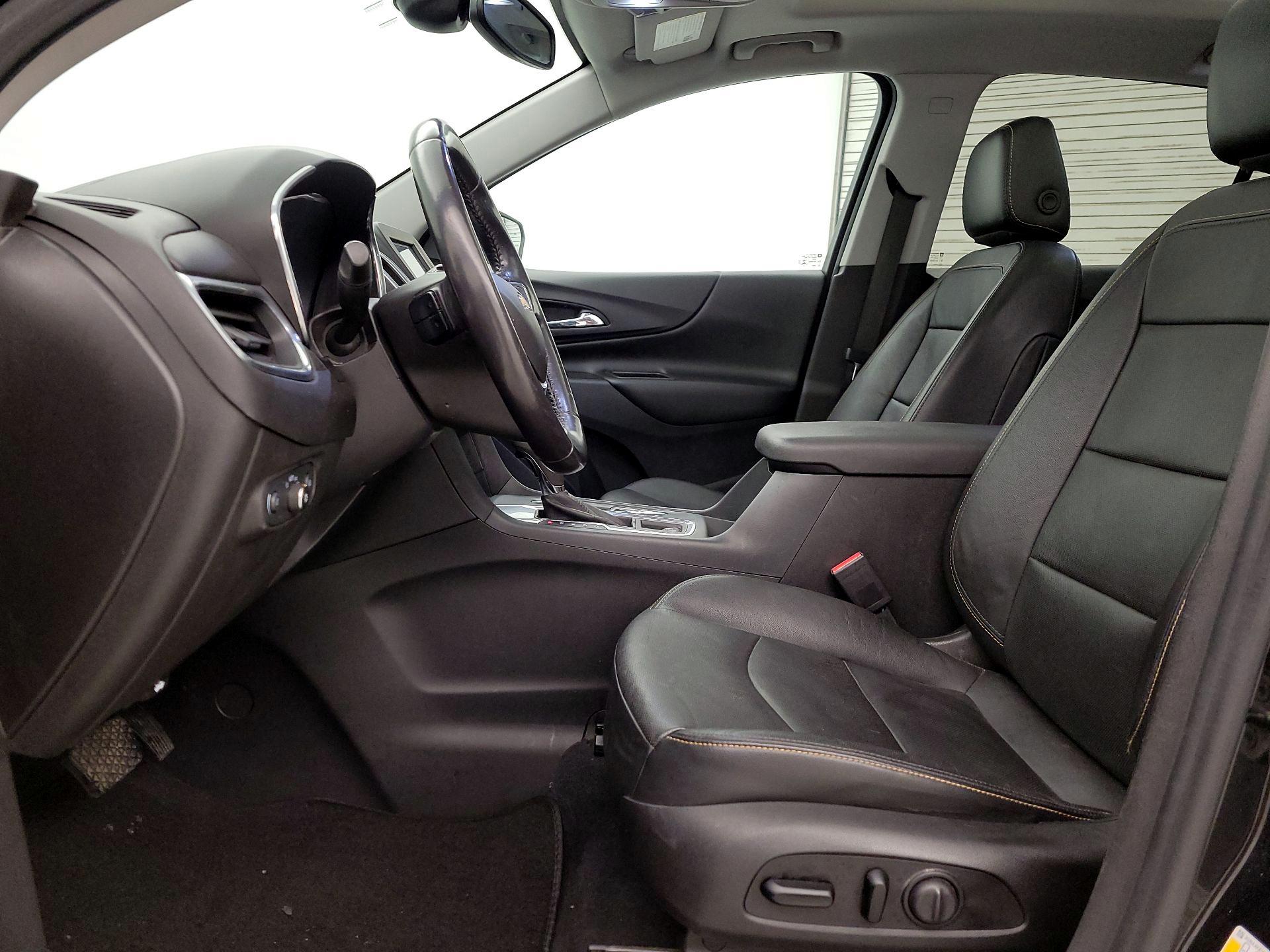 Thumbnail: 2020 Chevrolet Equinox - 11