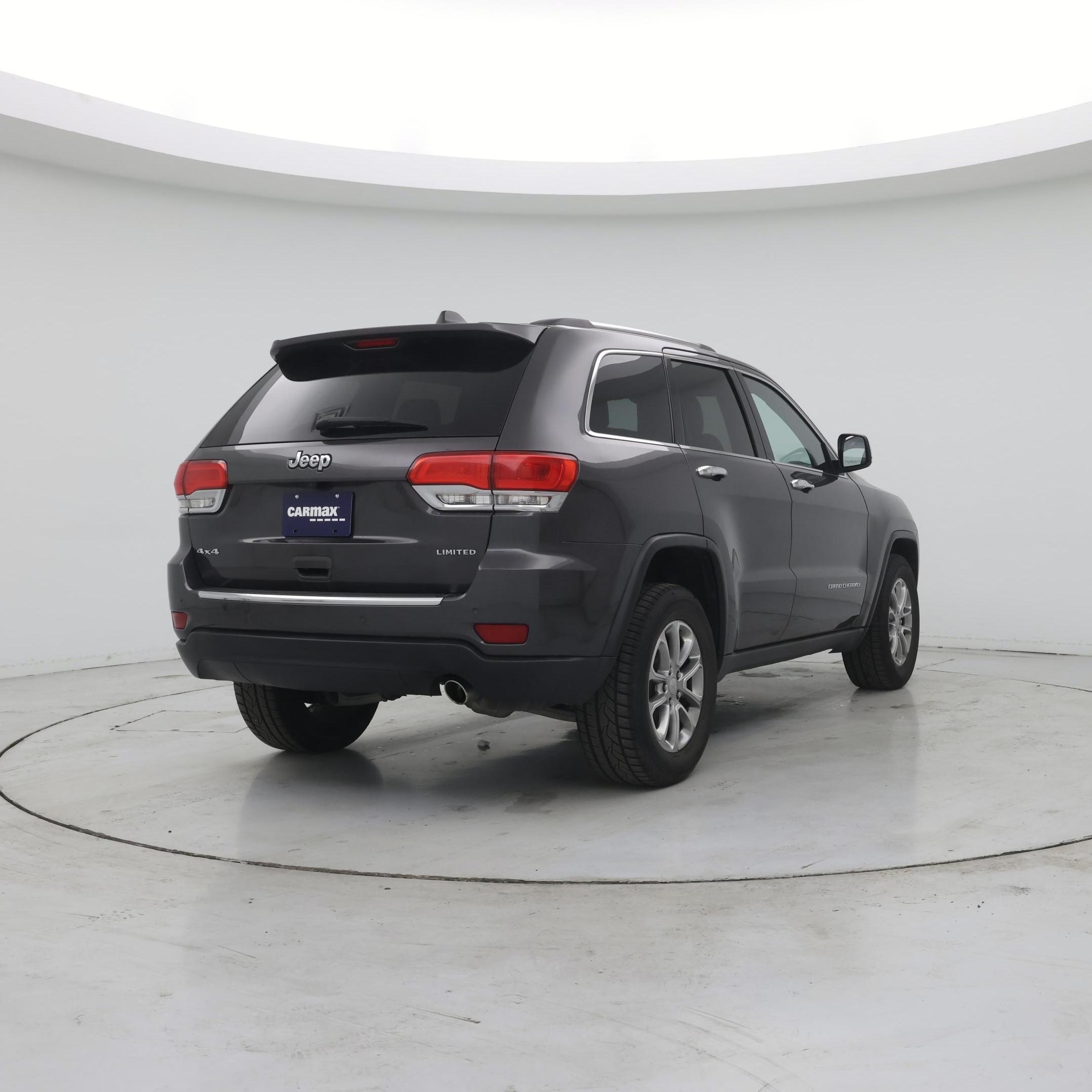 Thumbnail: 2015 Jeep Grand Cherokee - 8