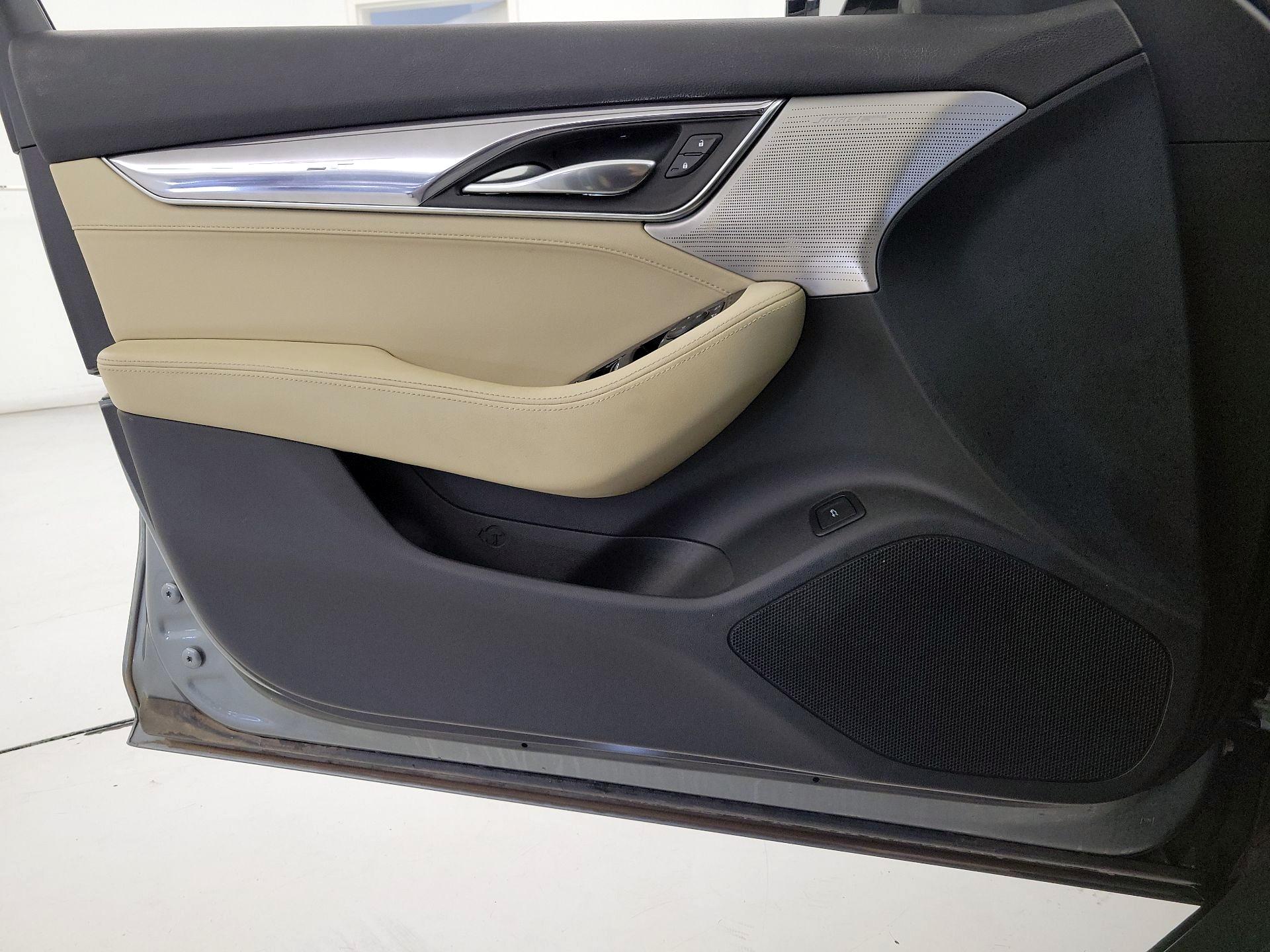 Thumbnail: 2020 Cadillac CT5 - 12