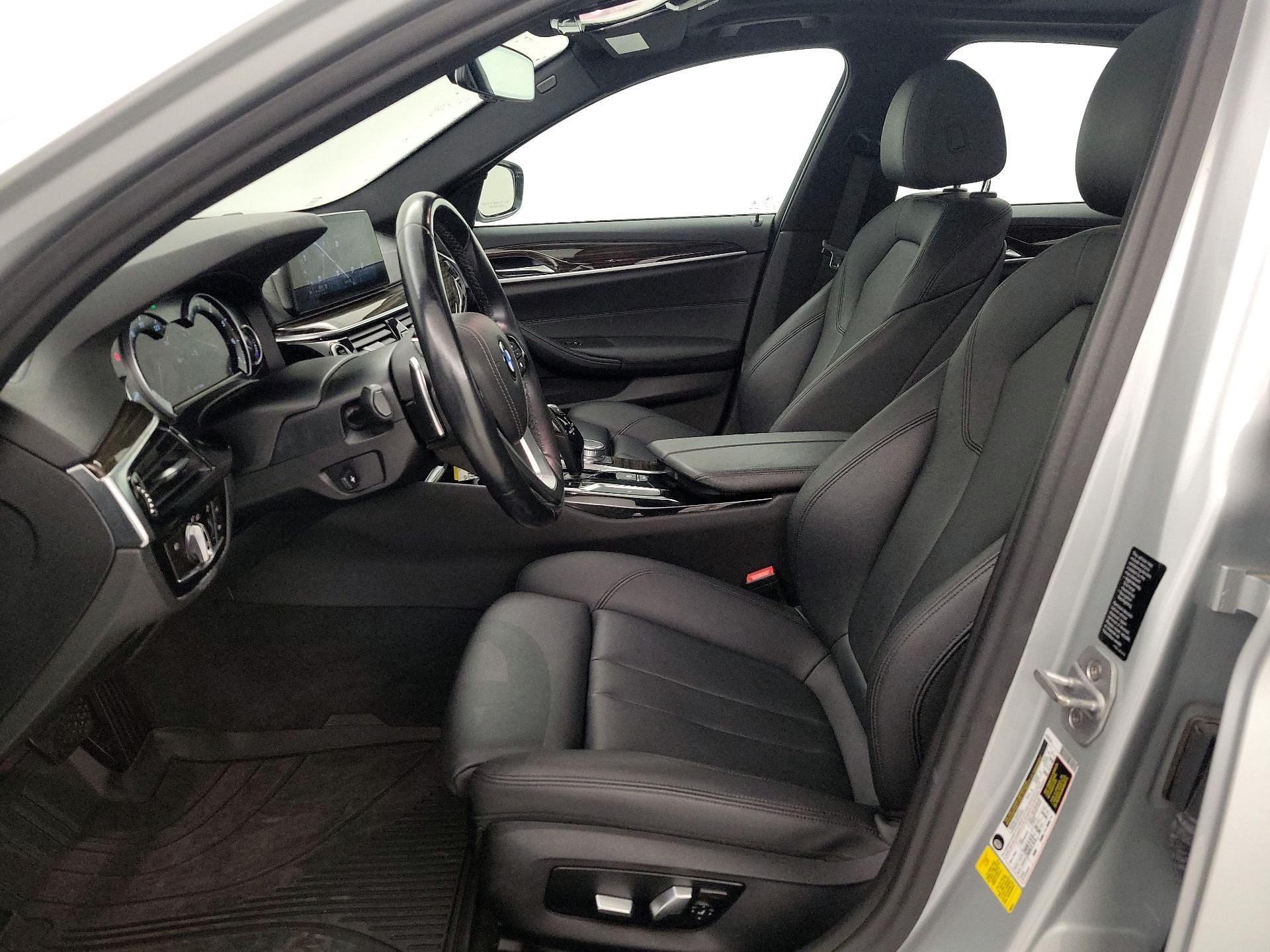 Thumbnail: 2018 BMW 5 Series - 11