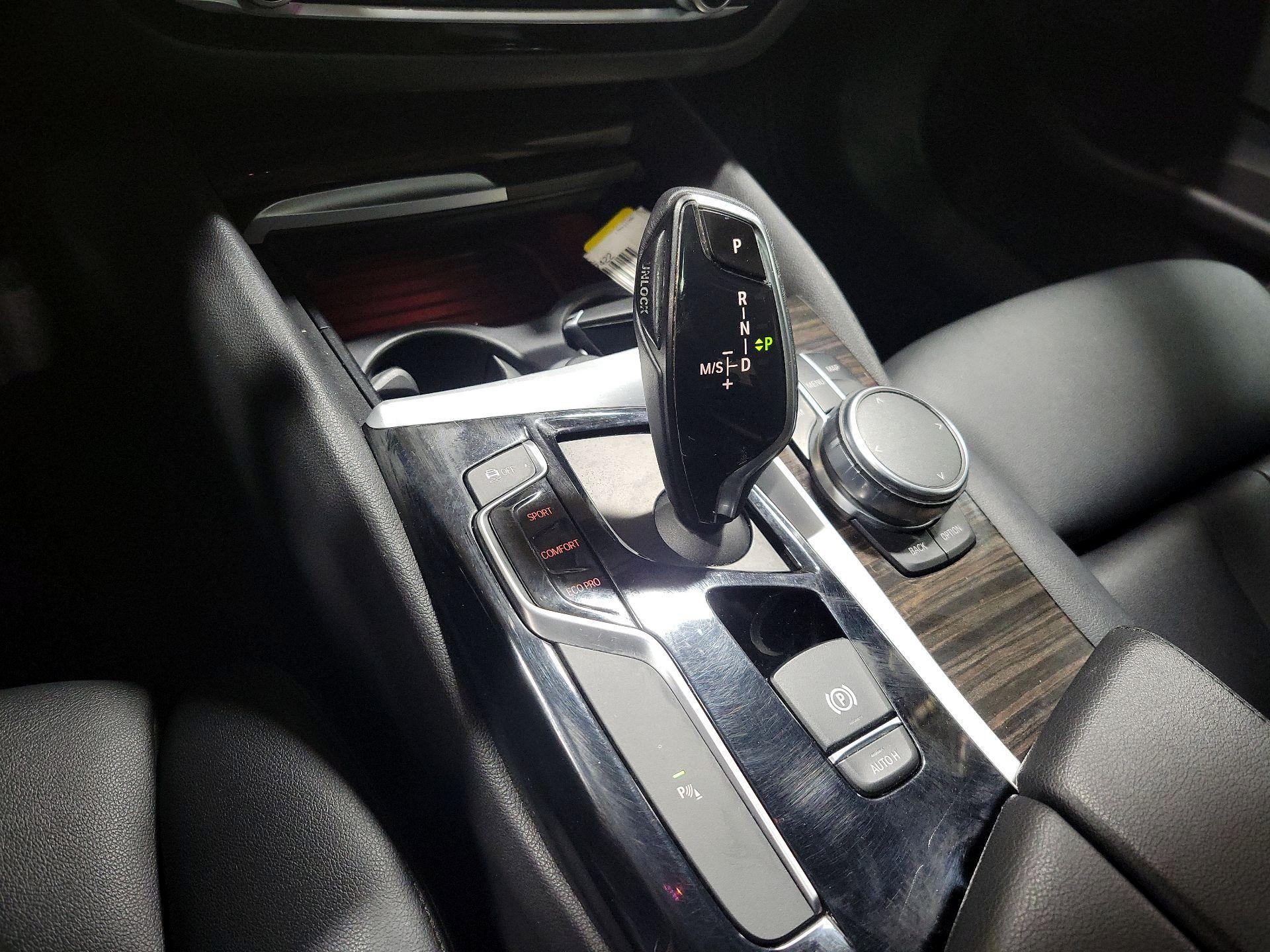 Thumbnail: 2018 BMW 5 Series - 18