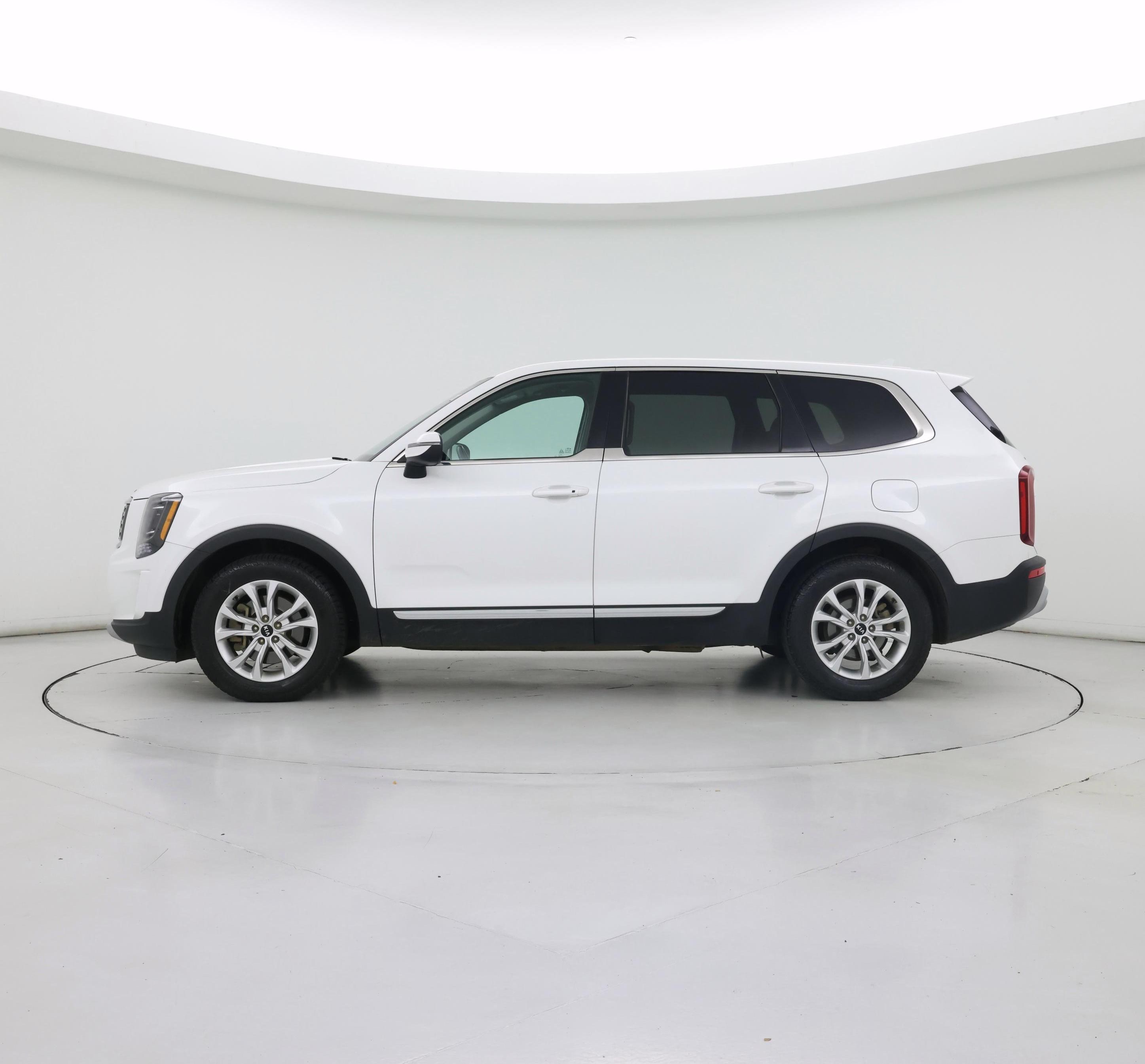 Thumbnail: 2020 Kia Telluride - 3