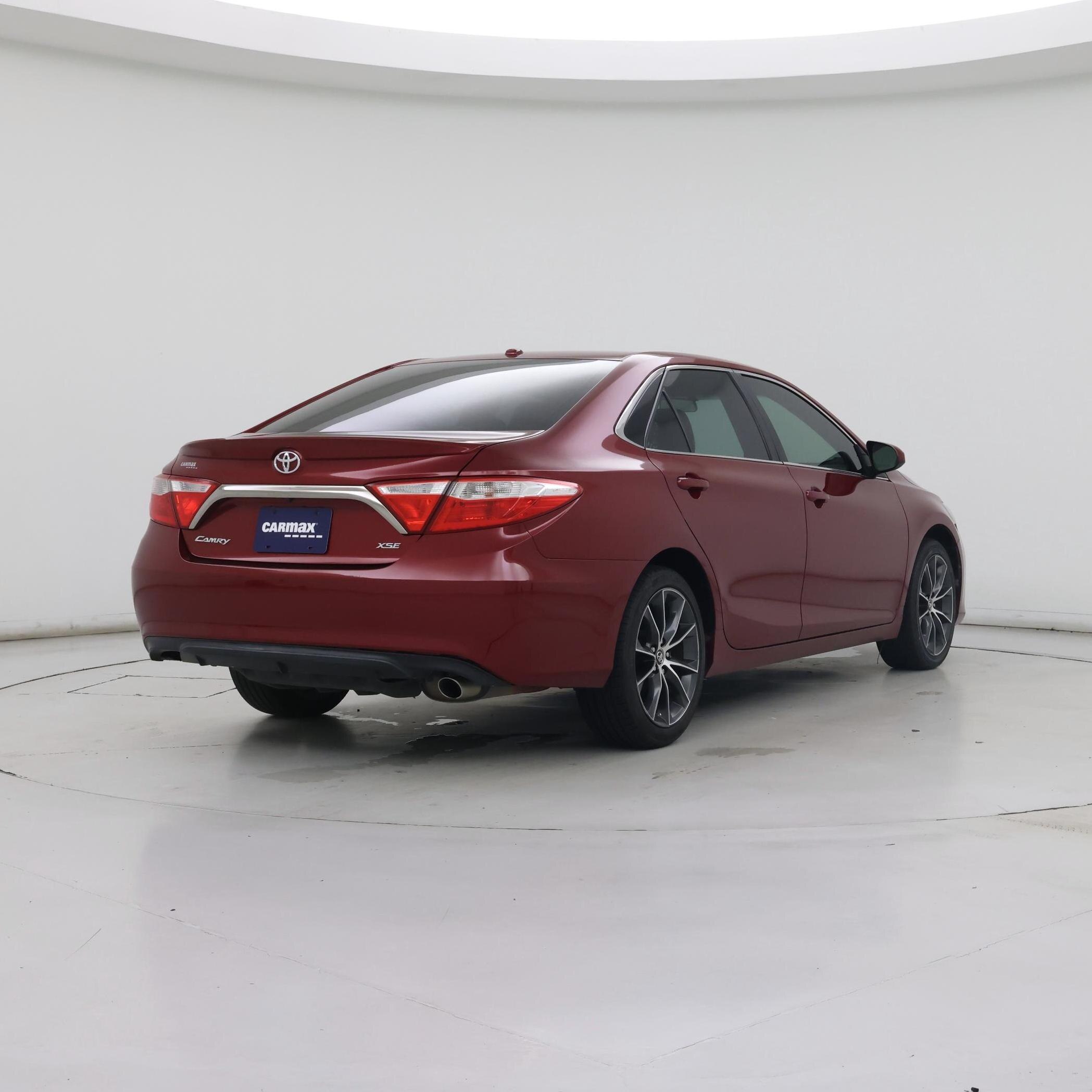 Thumbnail: 2015 Toyota Camry - 8