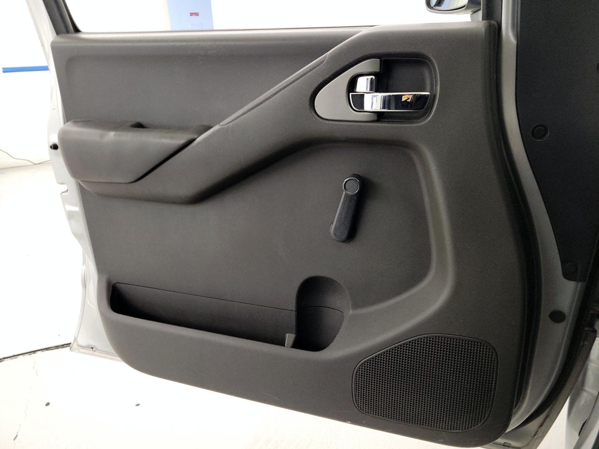 Thumbnail: 2014 Nissan Frontier - 12