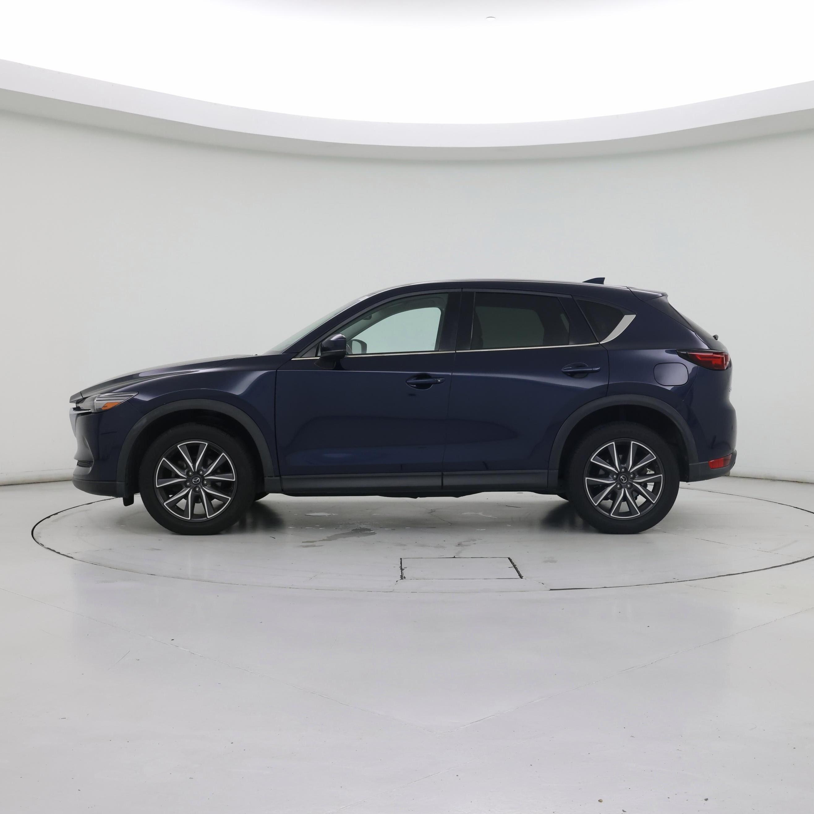 Thumbnail: 2017 Mazda CX-5 - 3