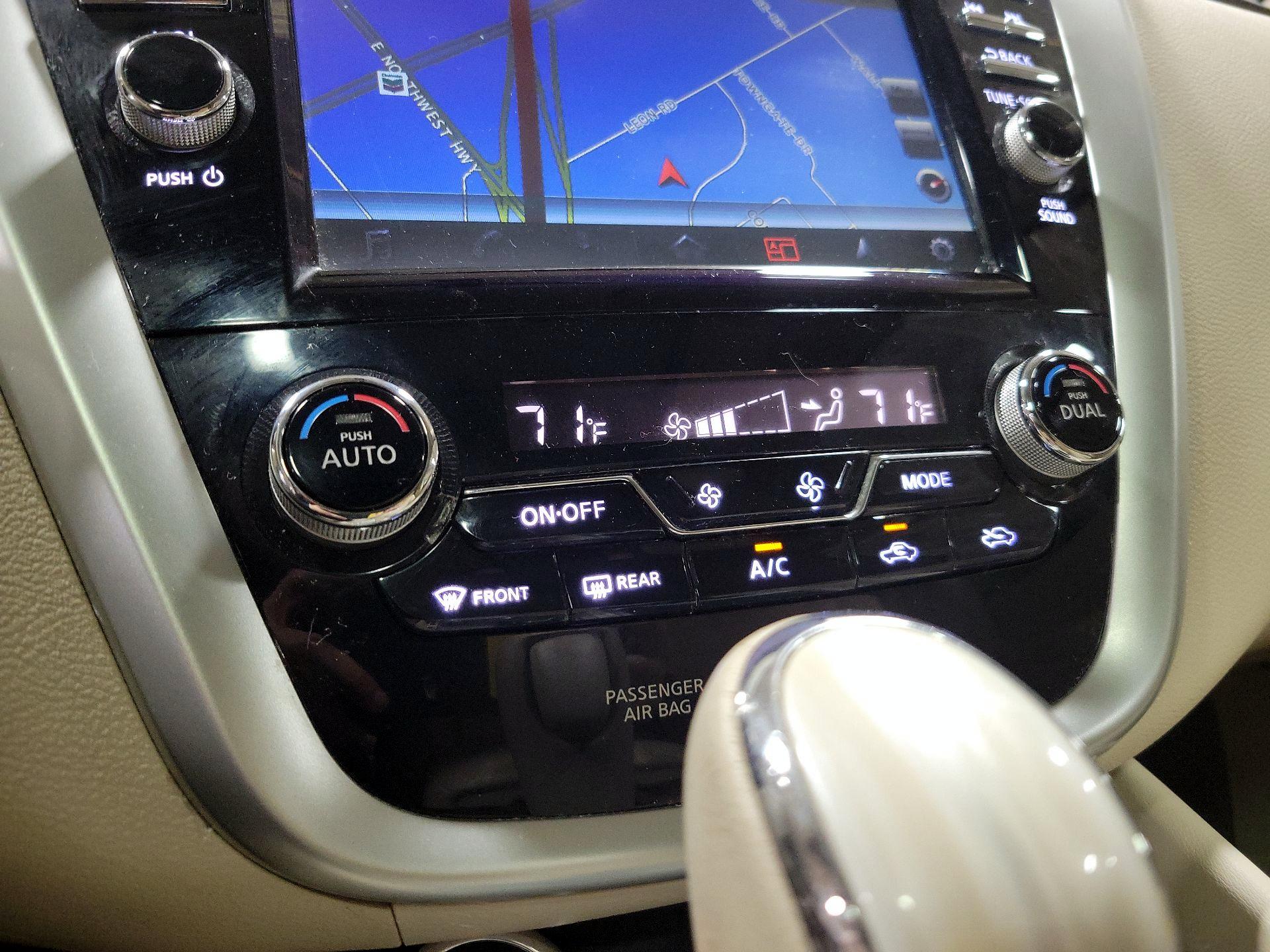 Thumbnail: 2018 Nissan Murano - 16