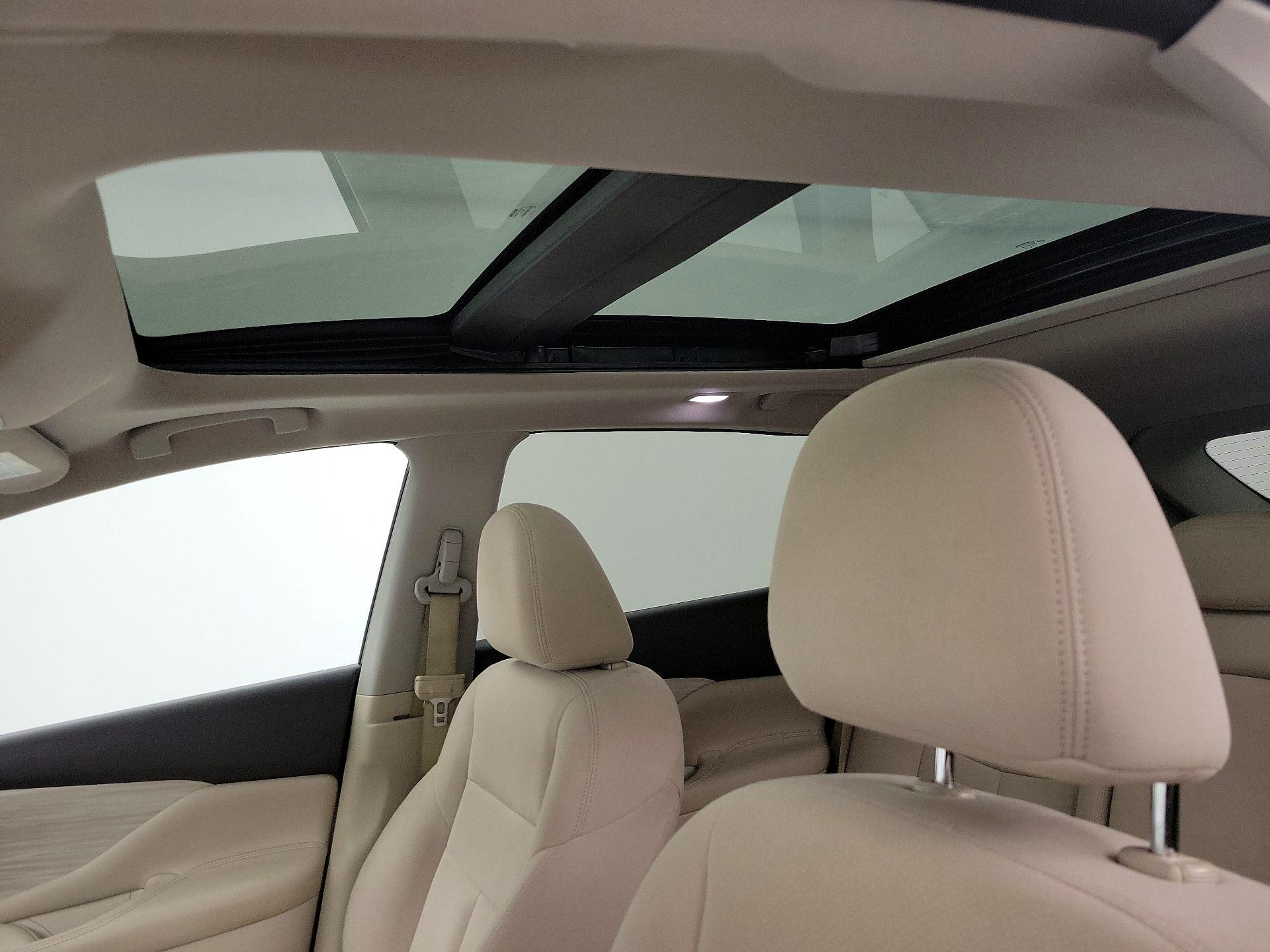 Thumbnail: 2018 Nissan Murano - 18