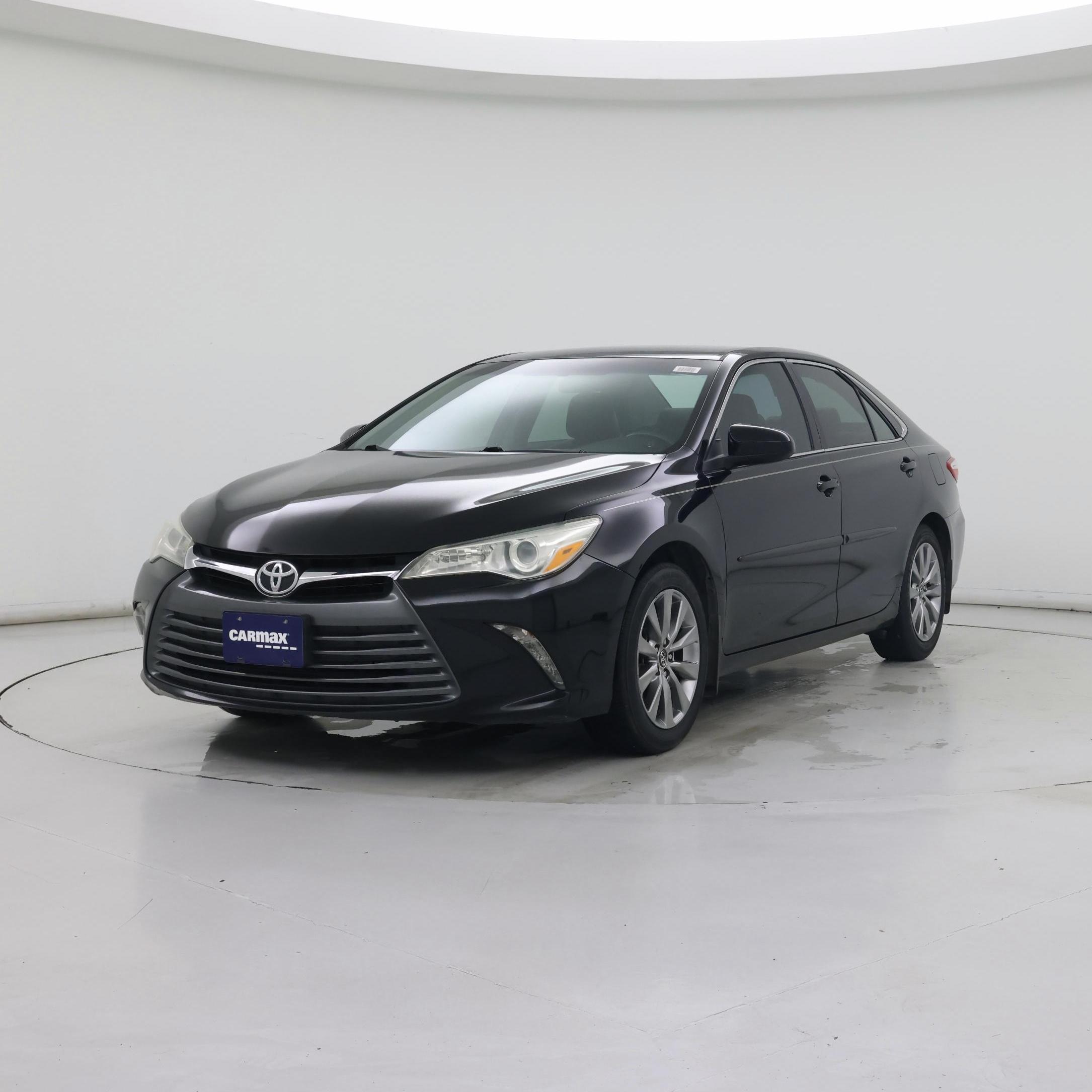Thumbnail: 2015 Toyota Camry - 4