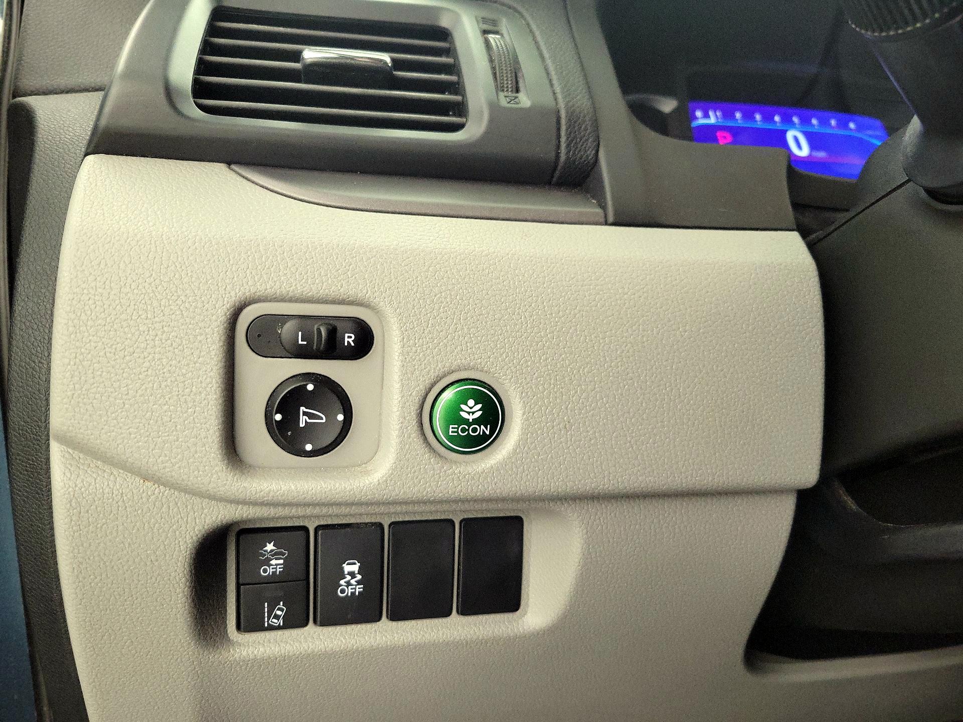 Thumbnail: 2019 Honda Pilot - 13