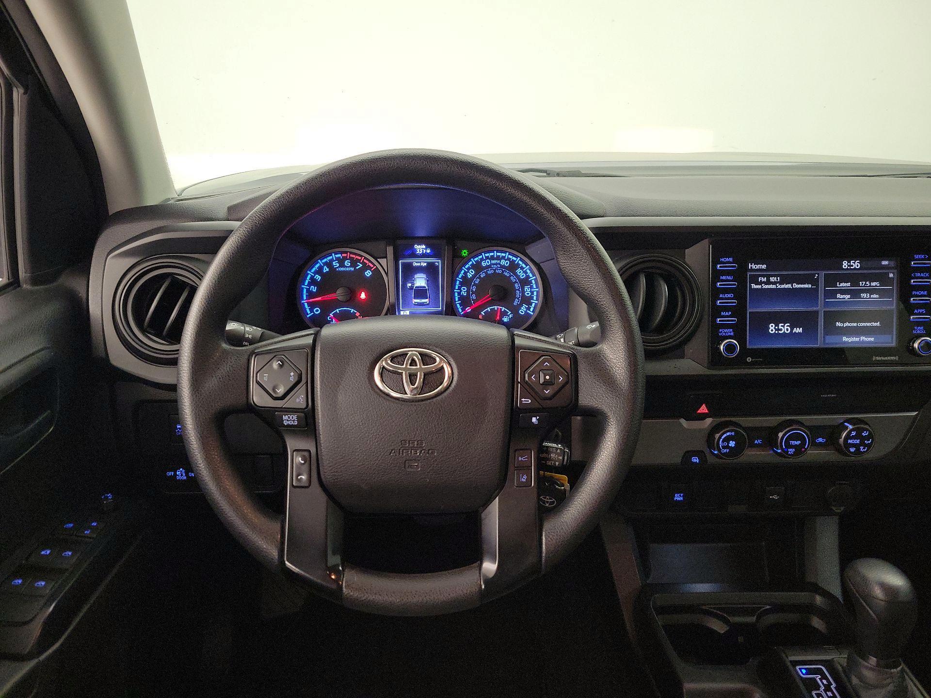 Thumbnail: 2022 Toyota Tacoma - 10