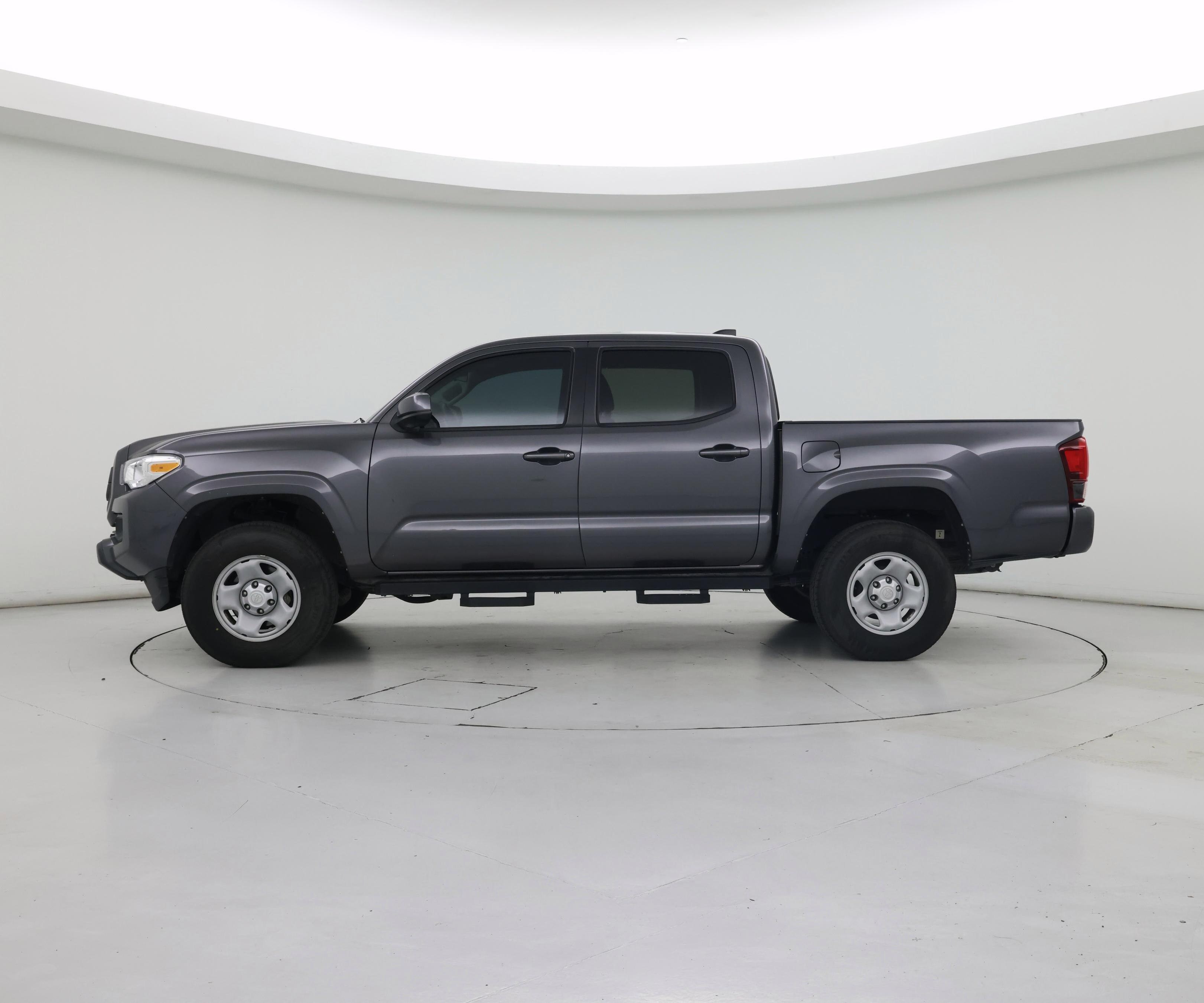 Thumbnail: 2022 Toyota Tacoma - 3