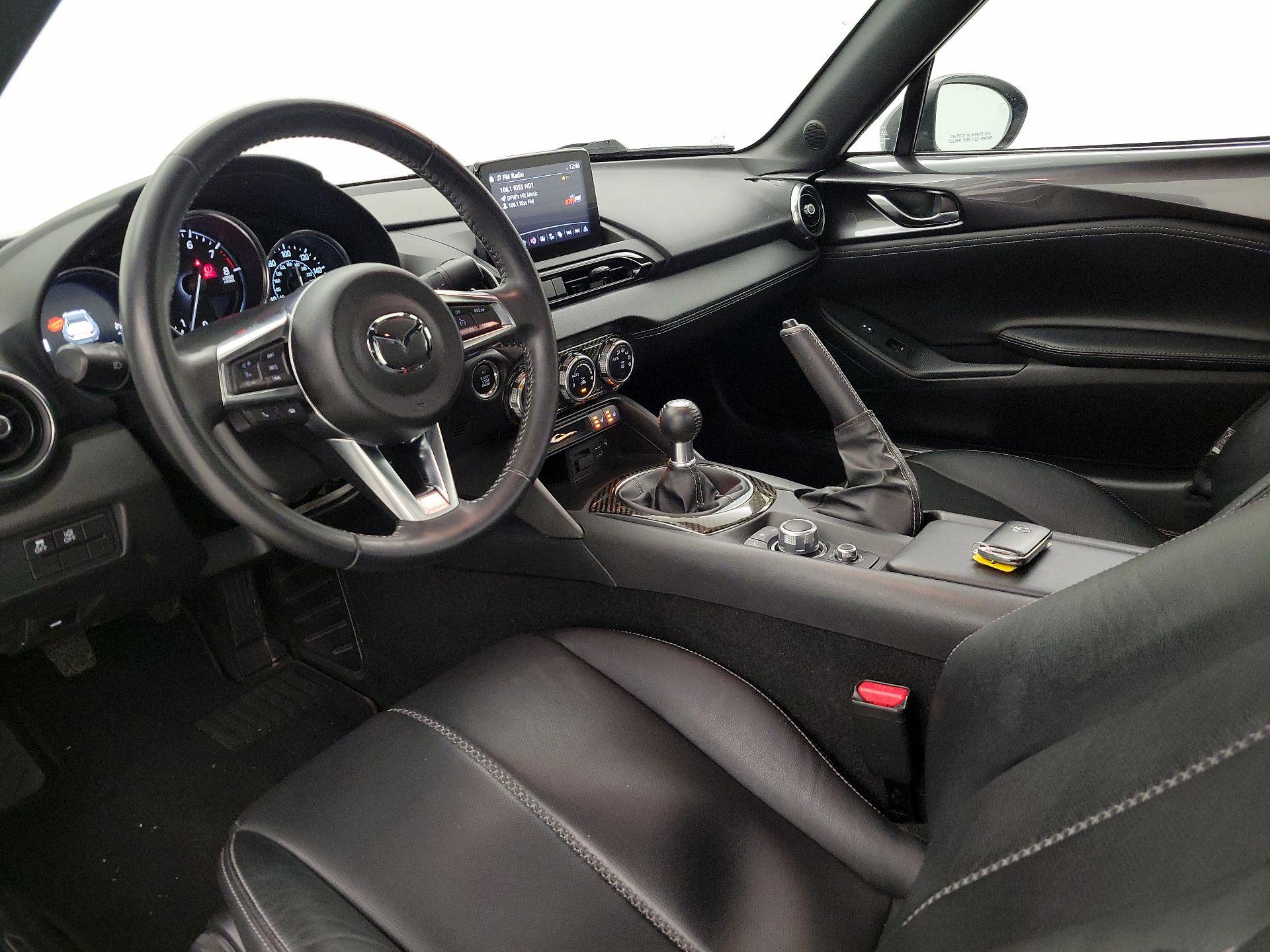 Thumbnail: 2021 Mazda MX-5 Miata - 9