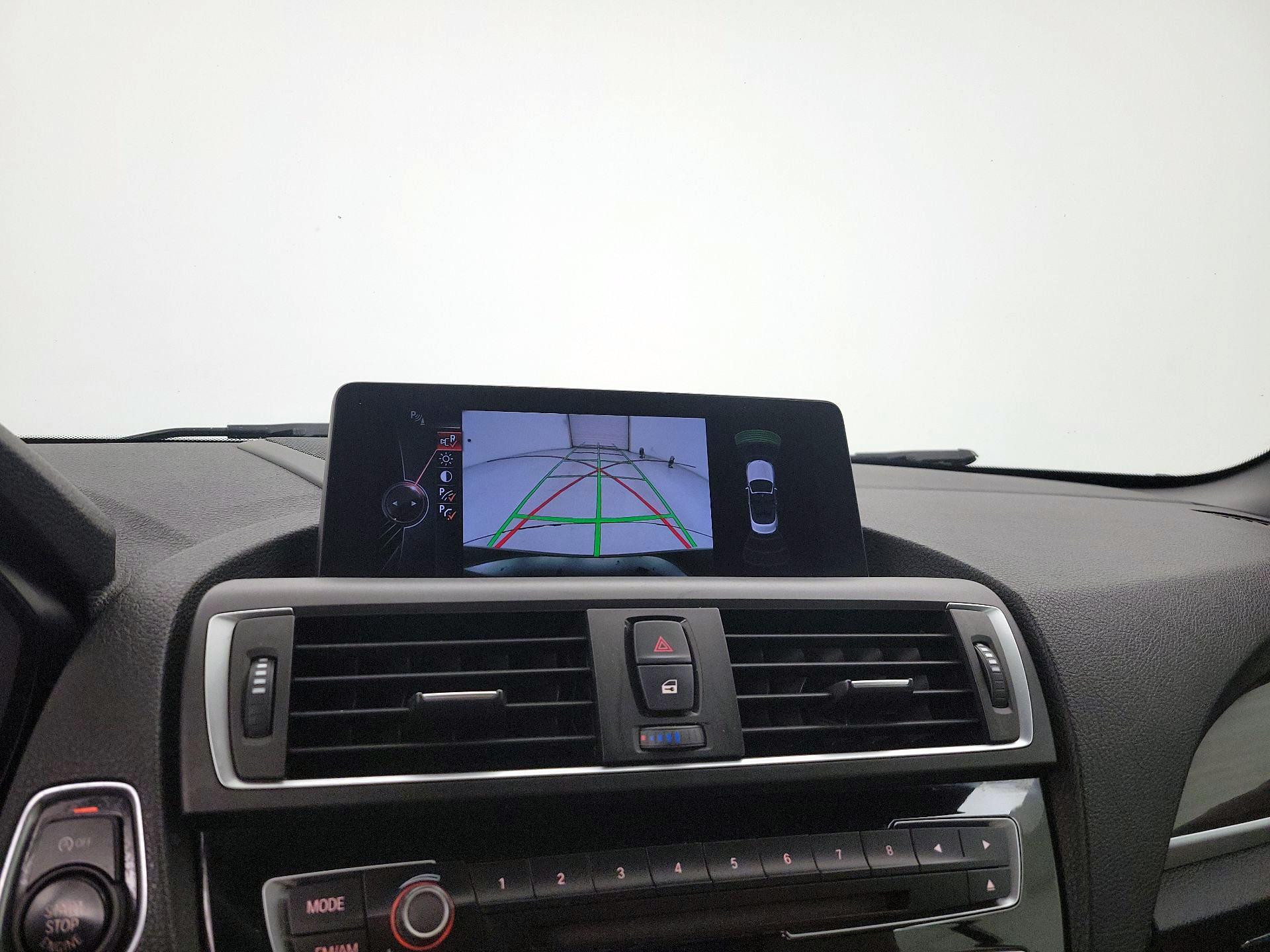 Thumbnail: 2016 BMW 2 Series - 14