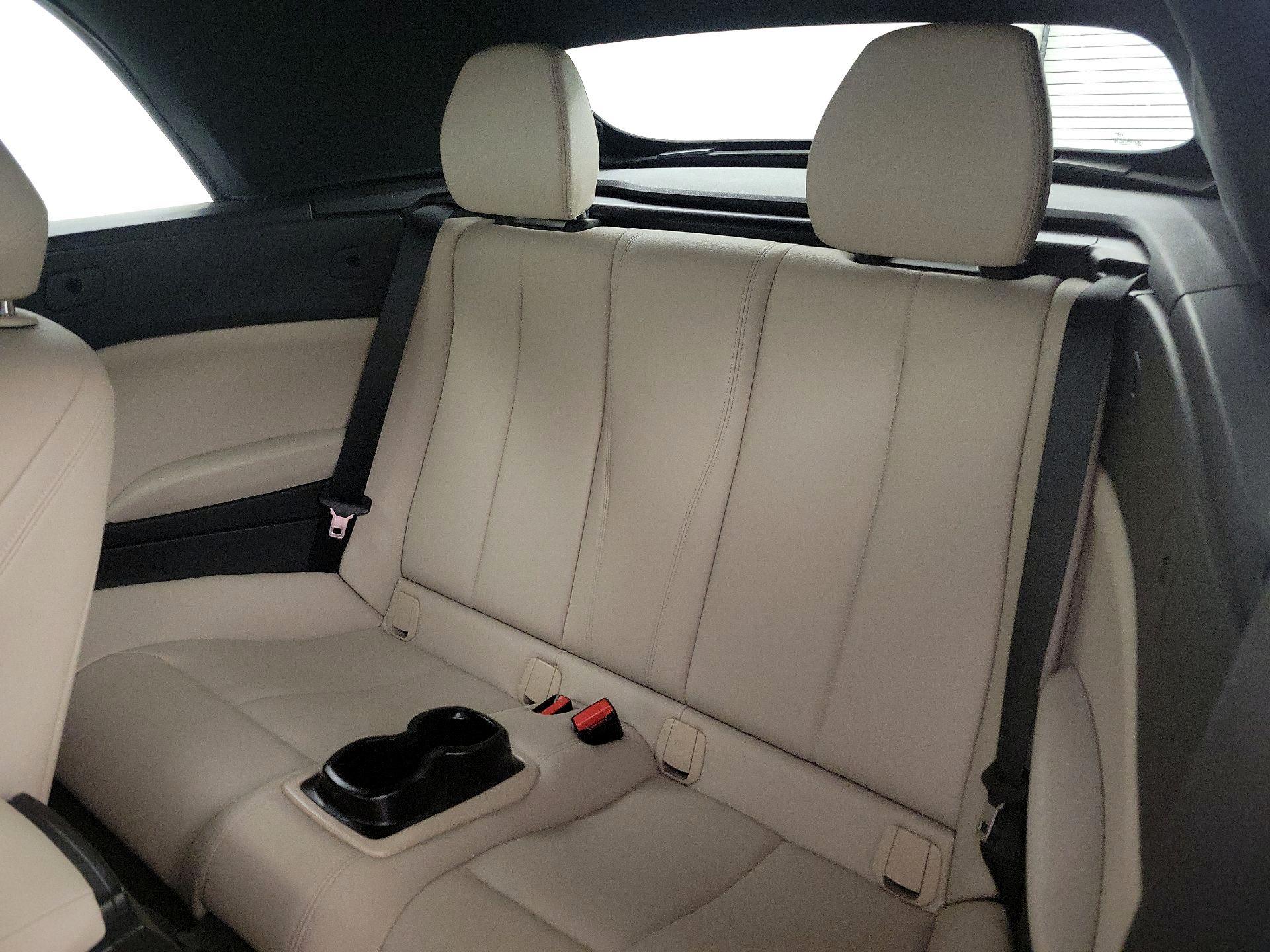 Thumbnail: 2016 BMW 2 Series - 18