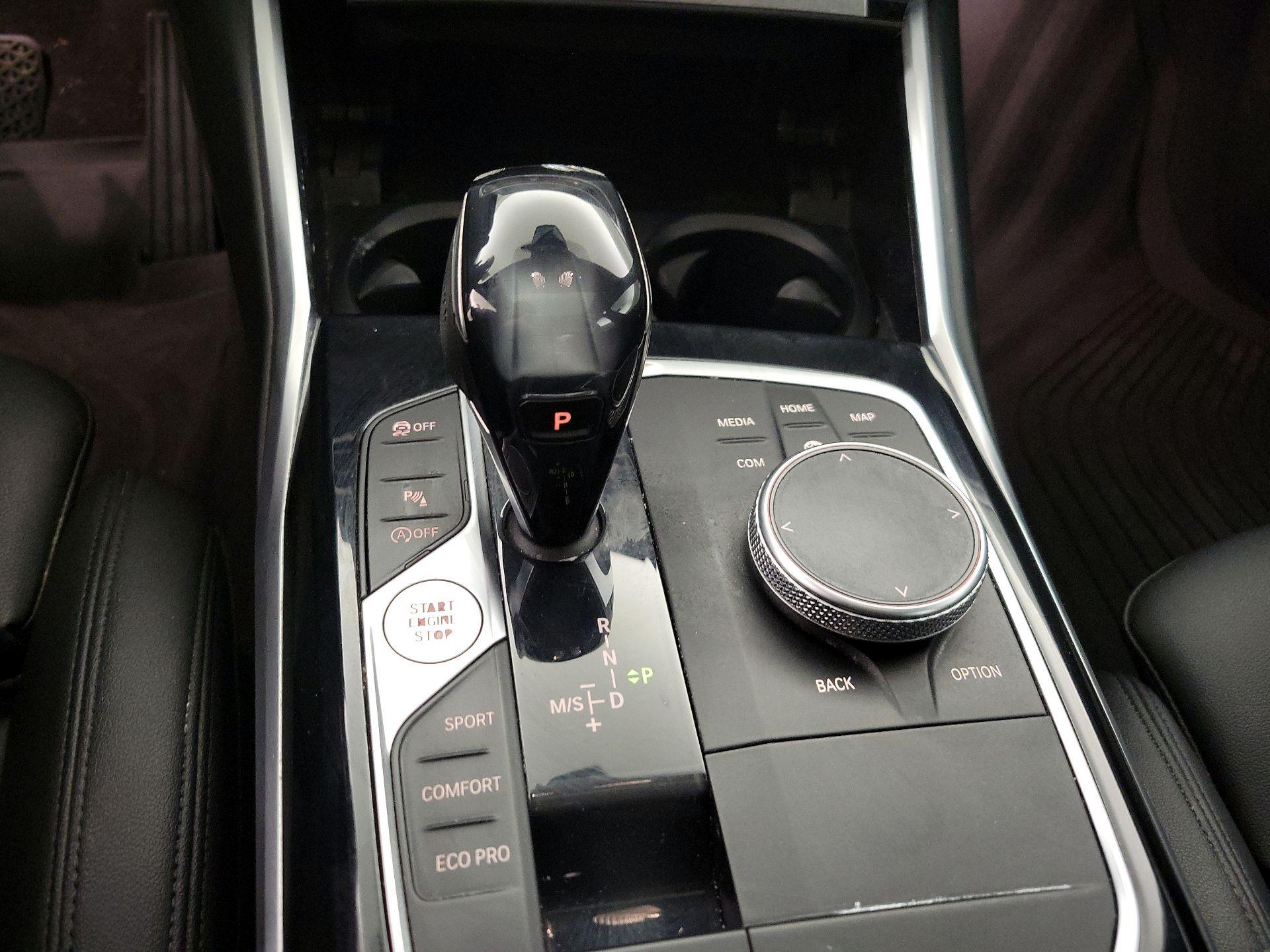 Thumbnail: 2019 BMW 3 Series - 17