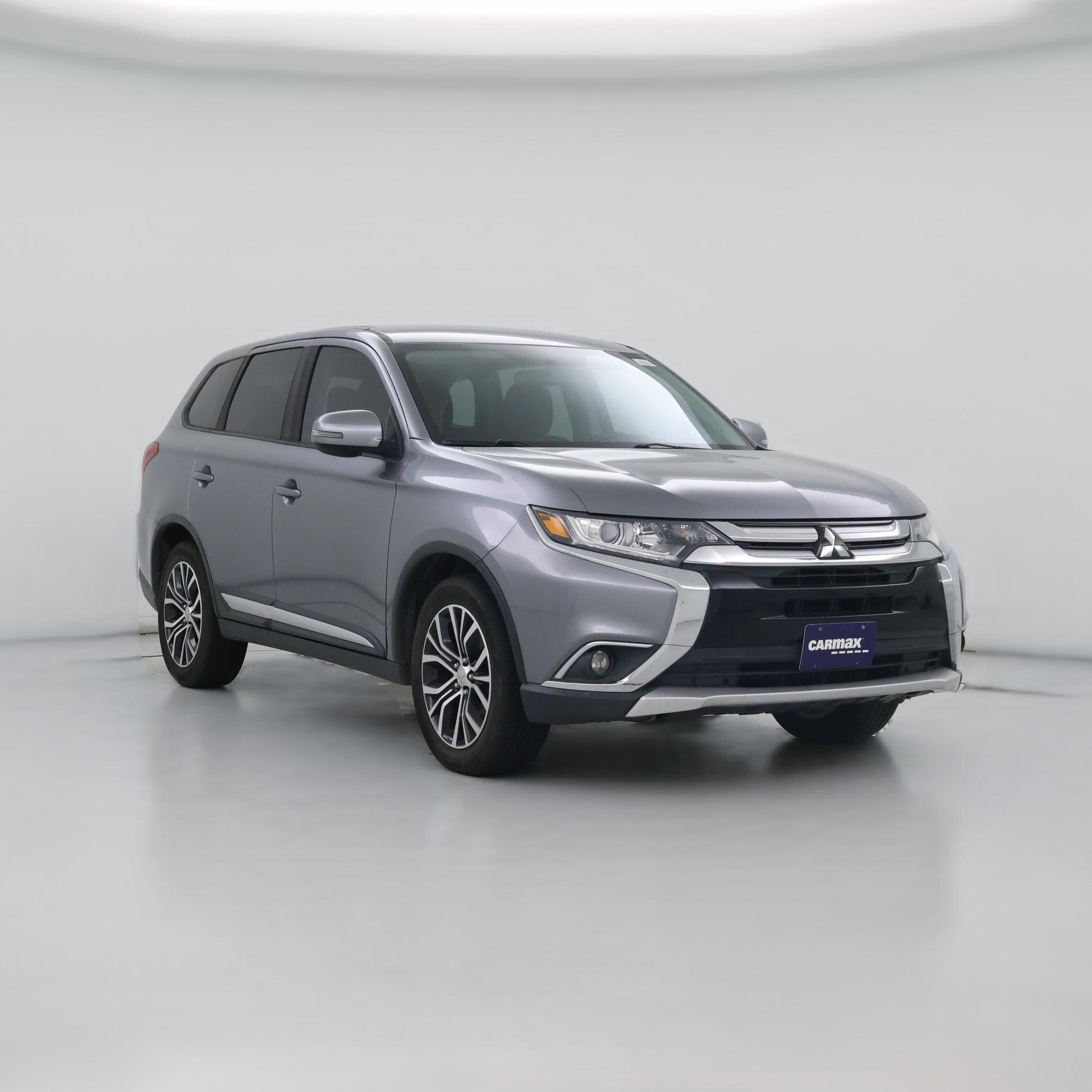 Thumbnail: 2018 Mitsubishi Outlander - 1