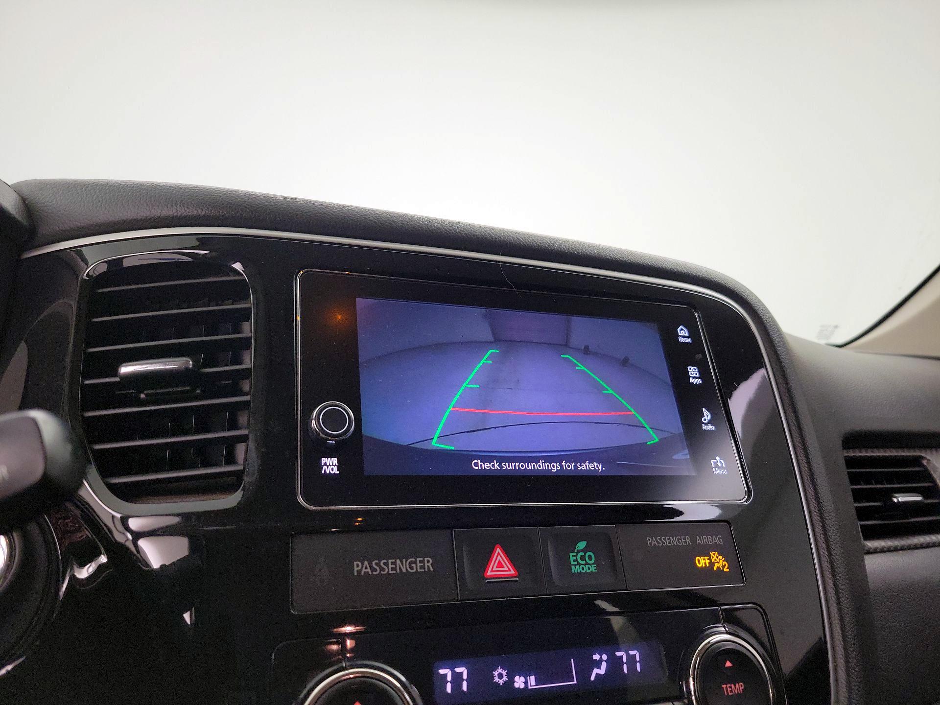 Thumbnail: 2018 Mitsubishi Outlander - 14