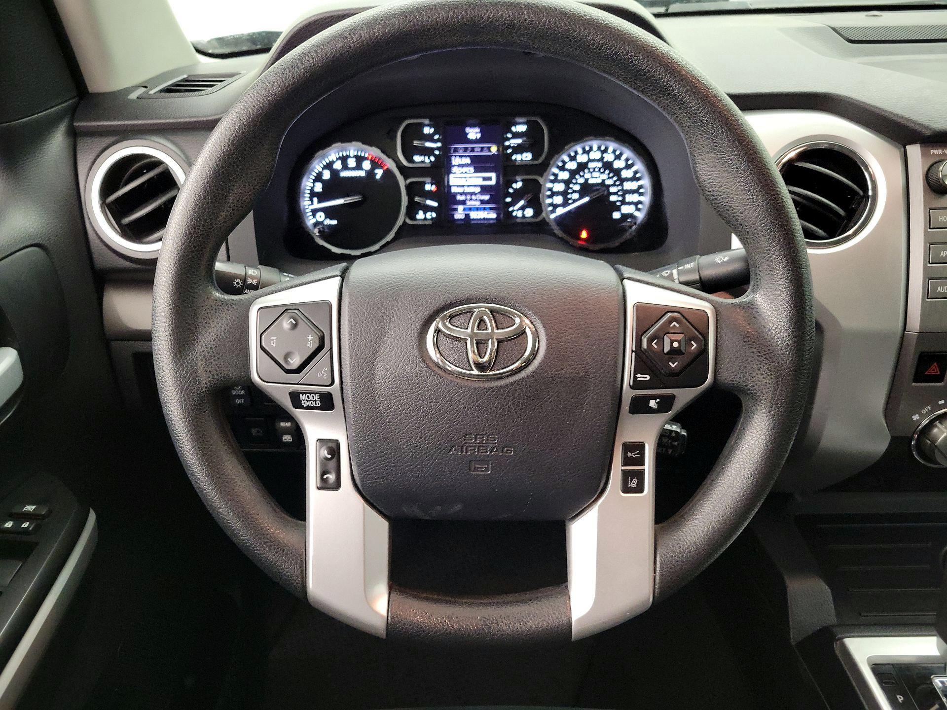 Thumbnail: 2019 Toyota Tundra - 10
