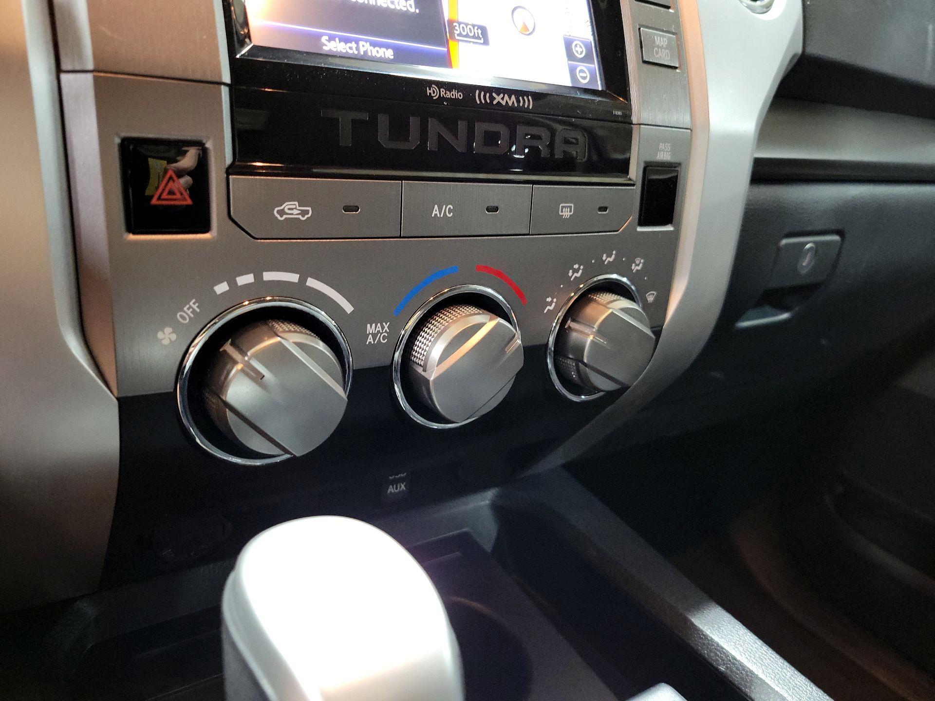 Thumbnail: 2019 Toyota Tundra - 16