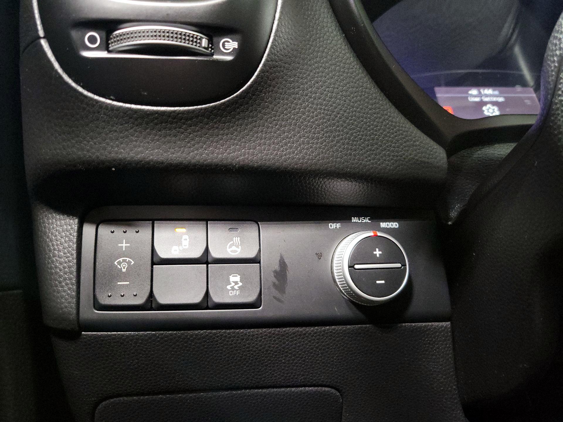 Thumbnail: 2019 Kia Soul - 13