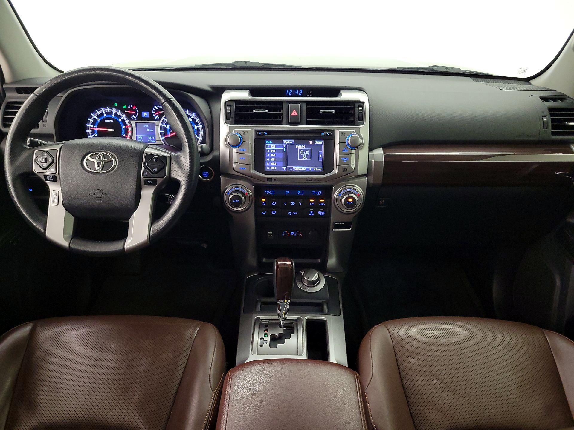 Thumbnail: 2017 Toyota 4Runner - 9