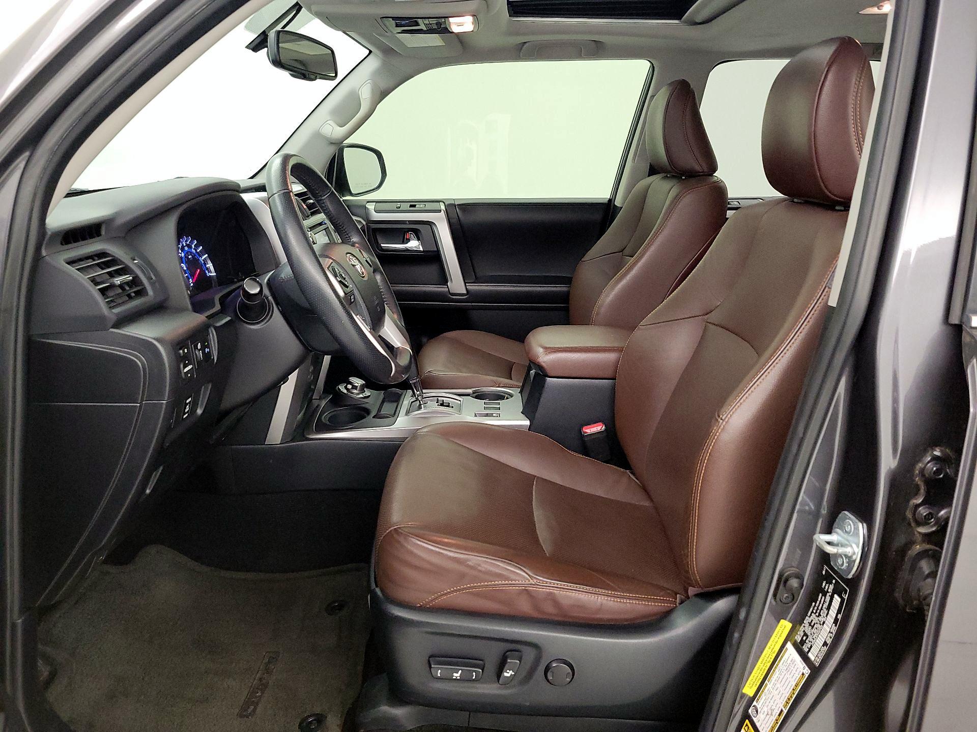 Thumbnail: 2017 Toyota 4Runner - 11