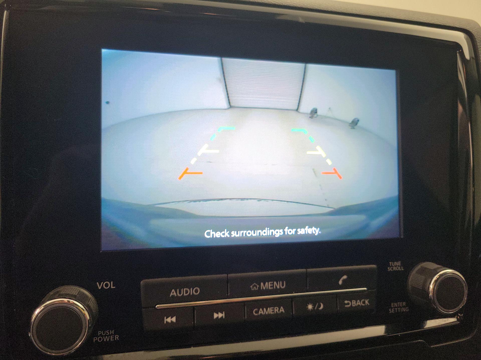 Thumbnail: 2022 Nissan Frontier - 14