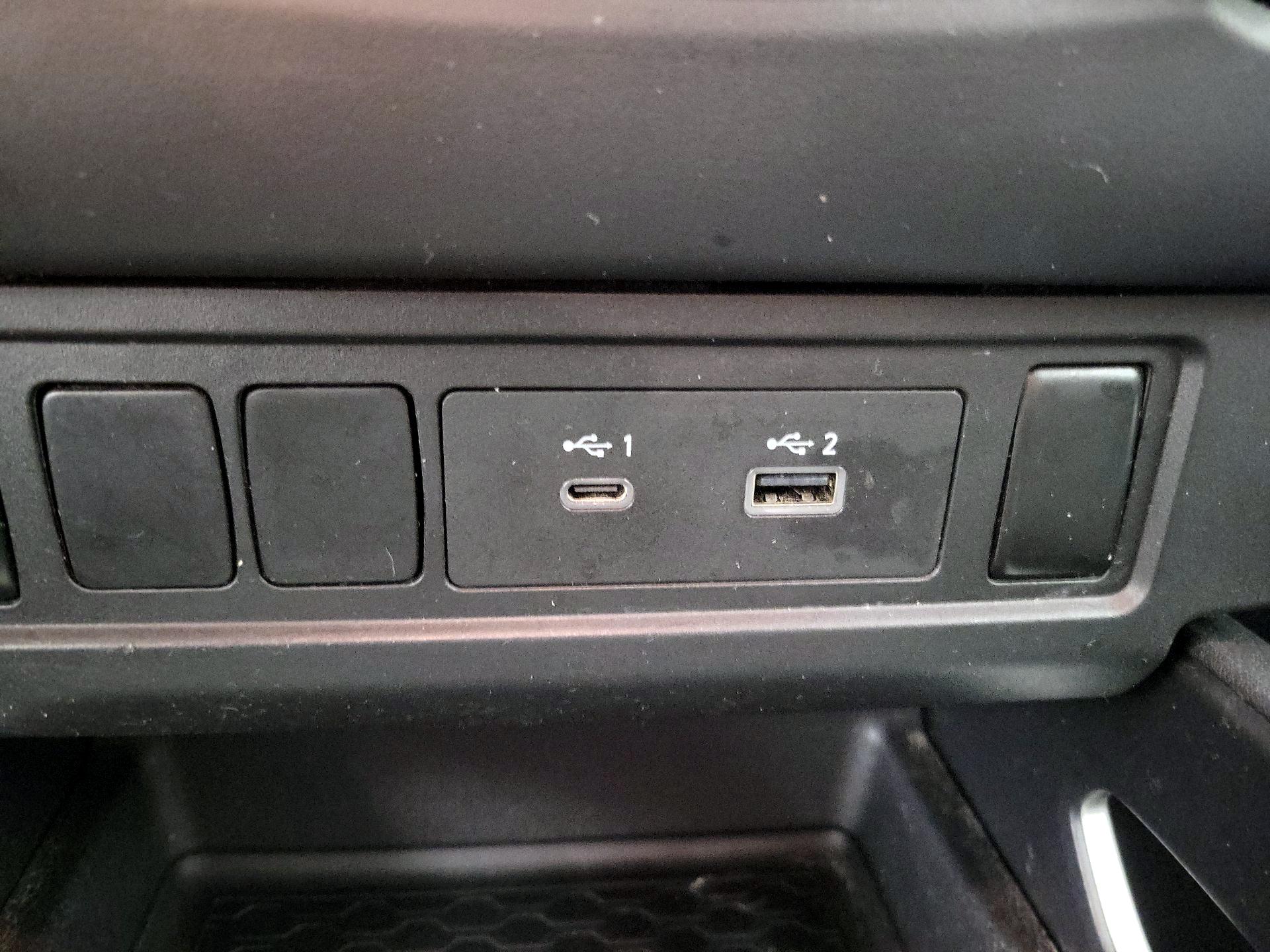 Thumbnail: 2022 Nissan Frontier - 18