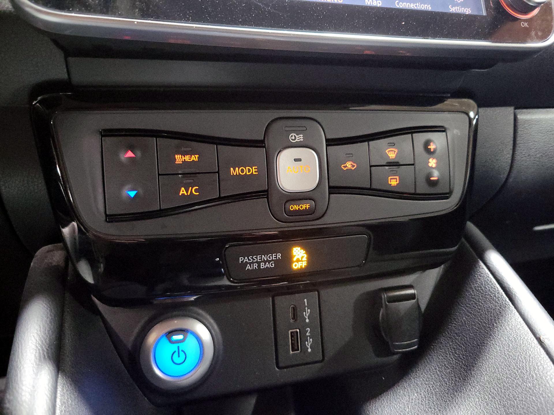 Thumbnail: 2020 Nissan Leaf - 17