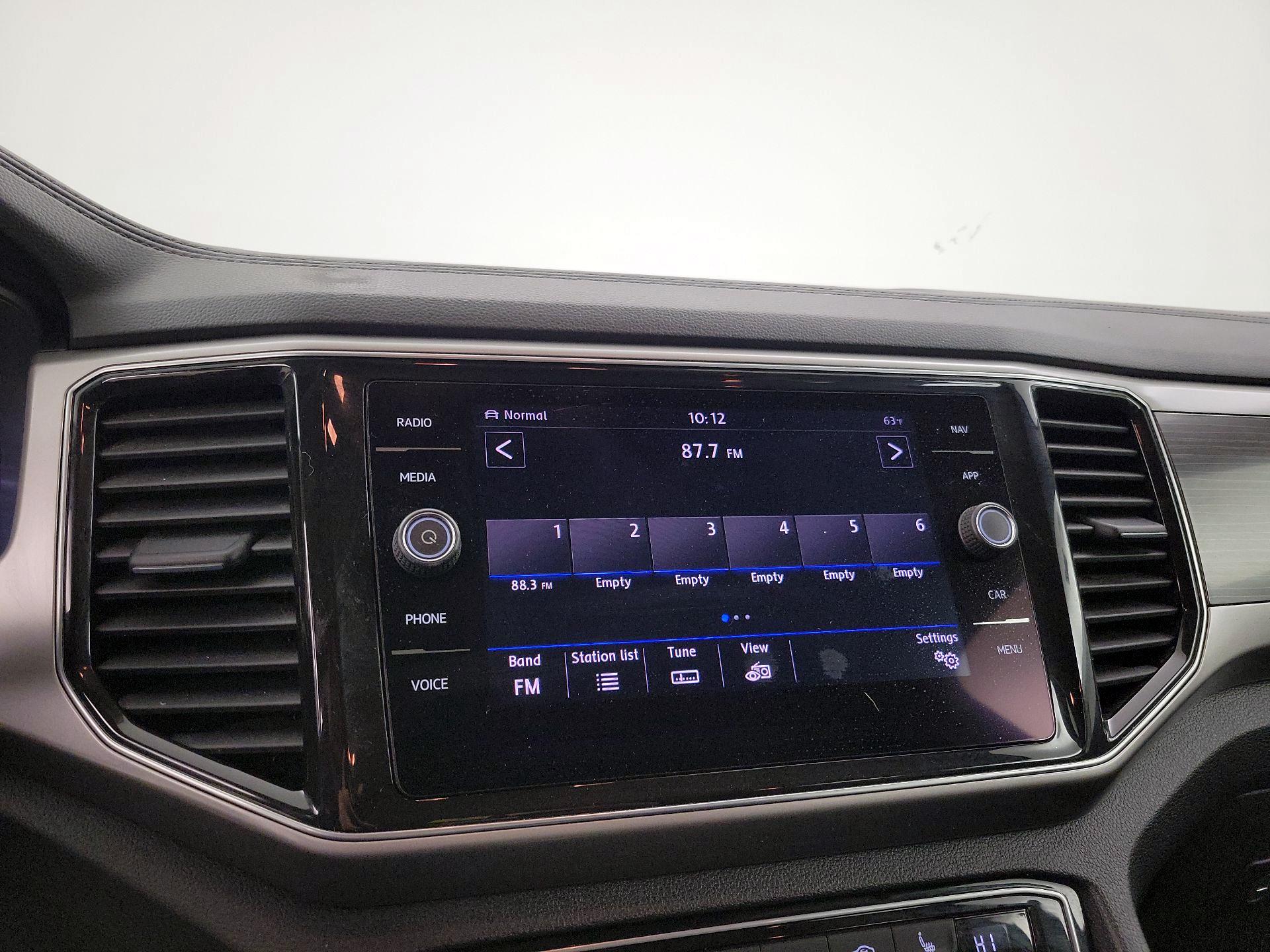 Thumbnail: 2019 Volkswagen Atlas - 15