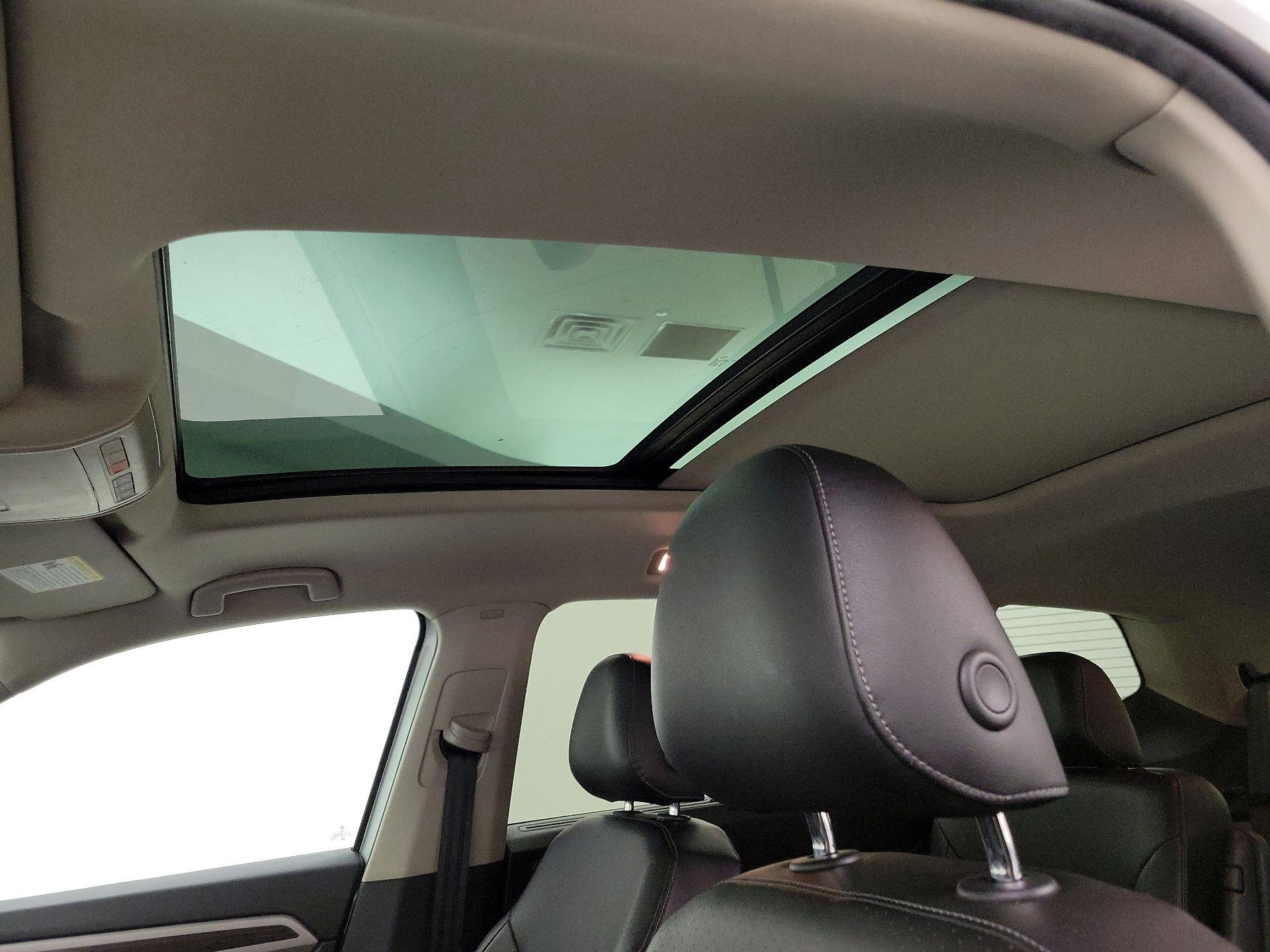 Thumbnail: 2019 Volkswagen Atlas - 18