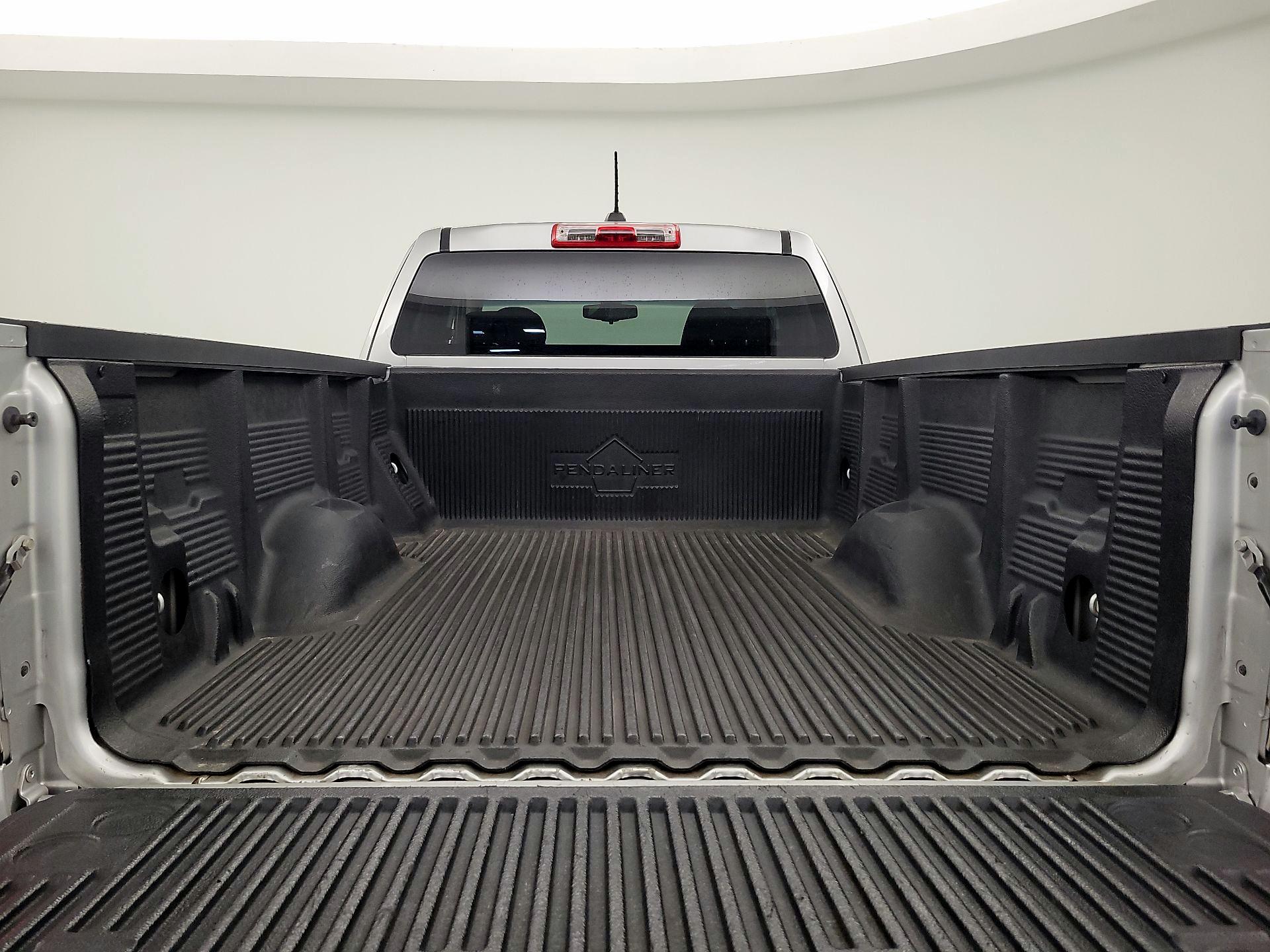 Thumbnail: 2017 Chevrolet Colorado - 19