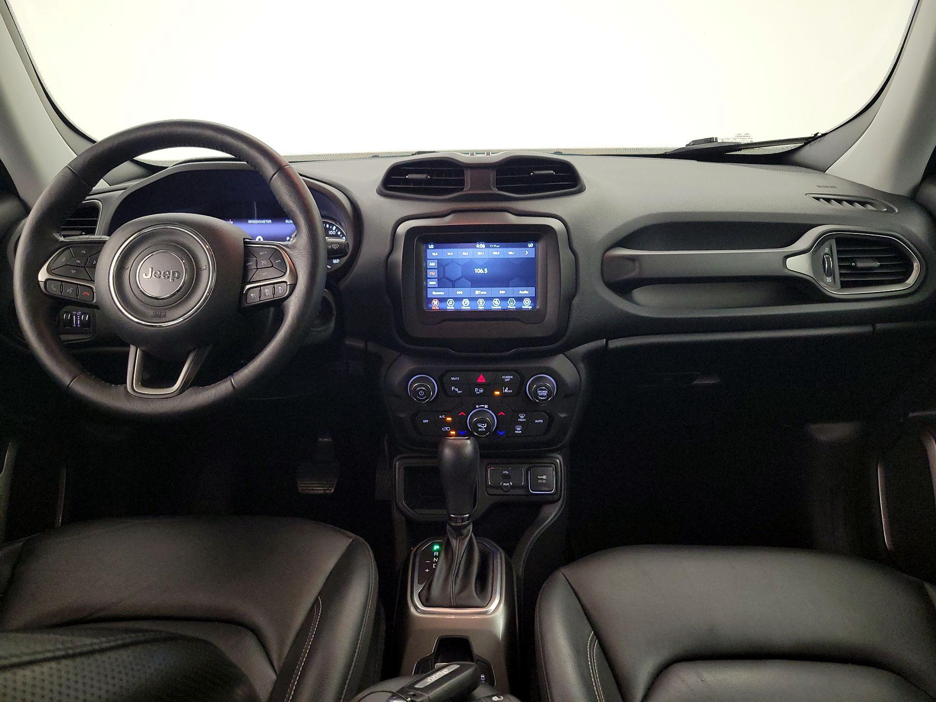 Thumbnail: 2020 Jeep Renegade - 9