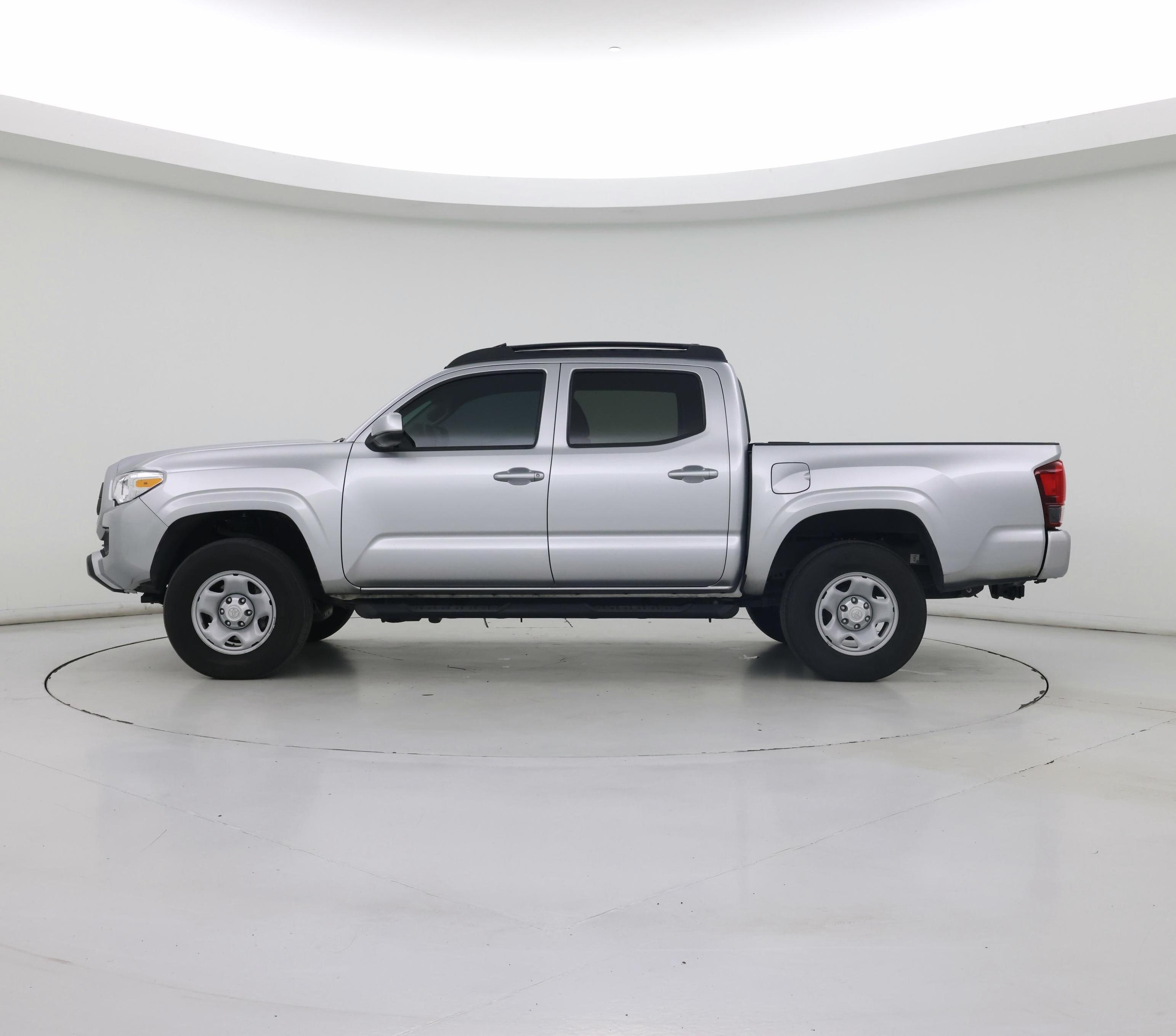 Thumbnail: 2023 Toyota Tacoma - 3