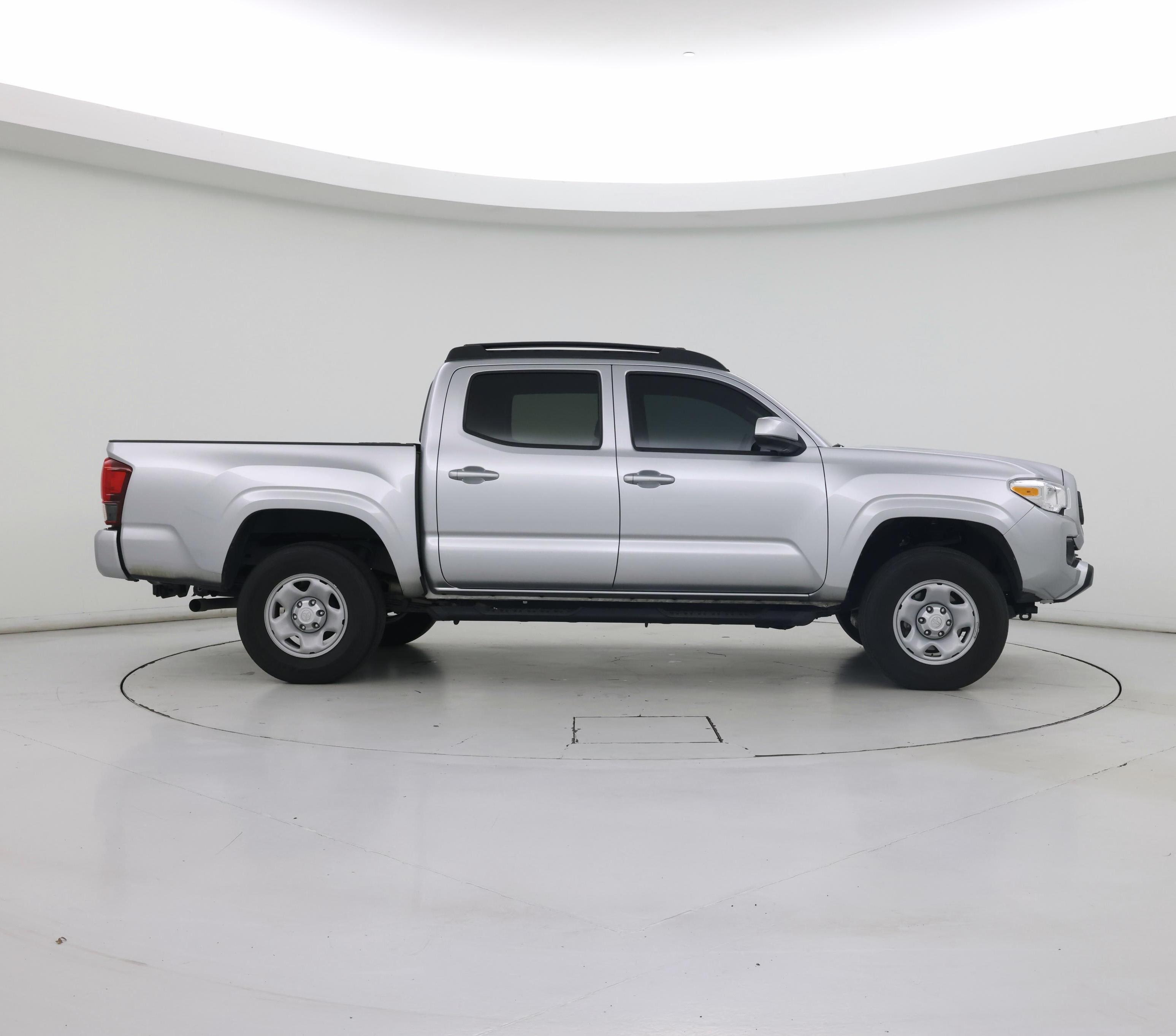 Thumbnail: 2023 Toyota Tacoma - 7