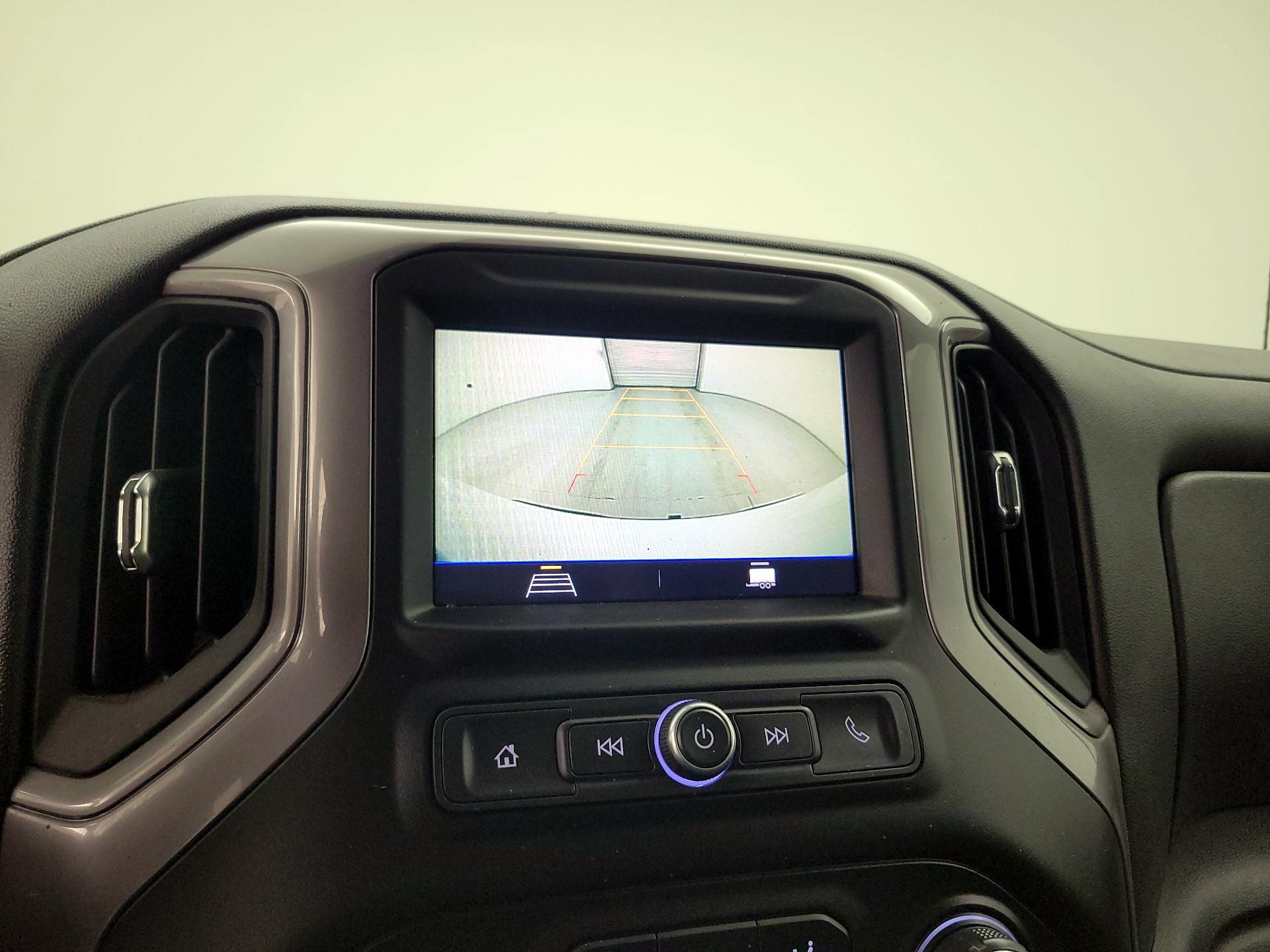 Thumbnail: 2021 Chevrolet Silverado 1500 - 14