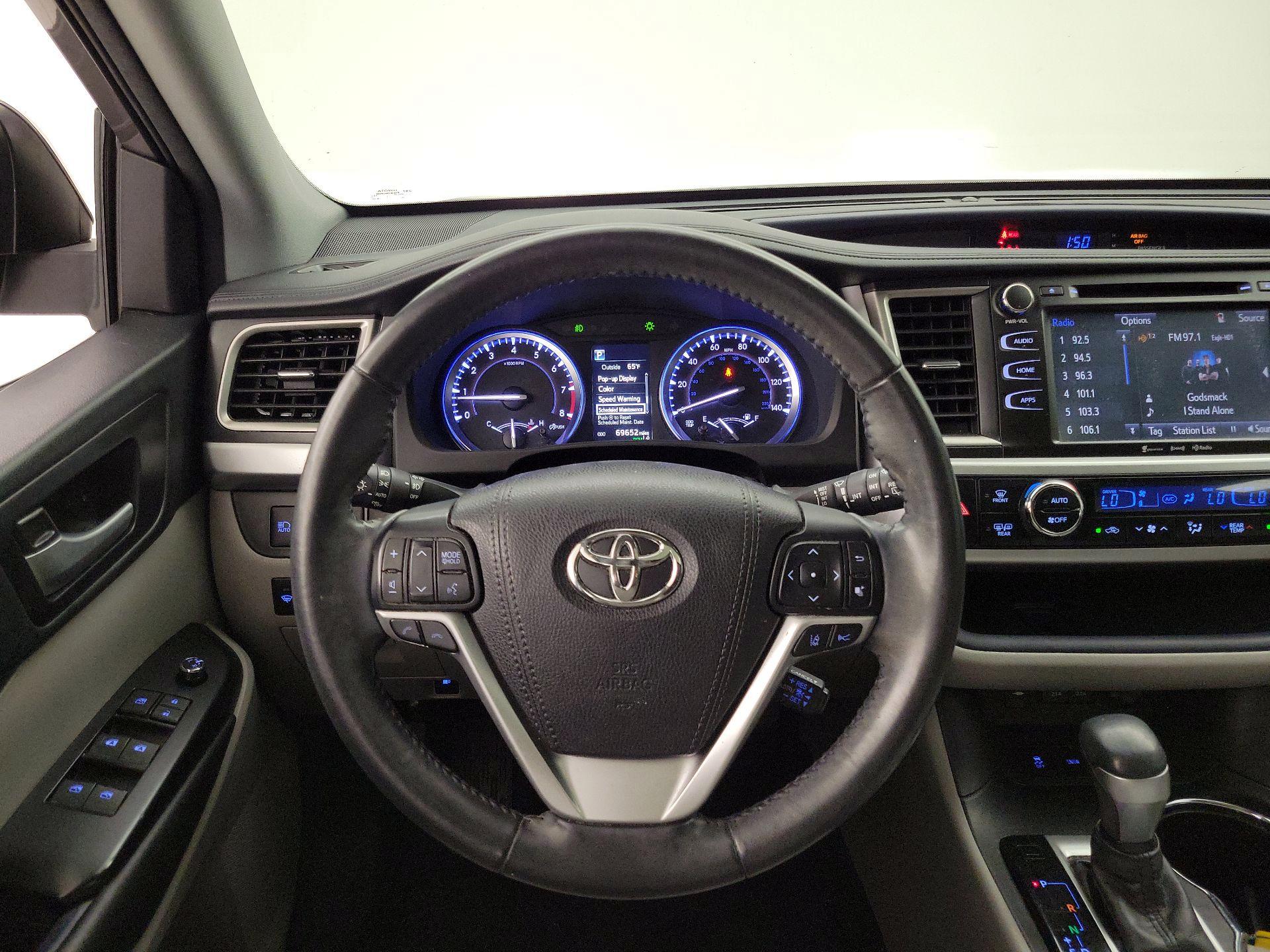 Thumbnail: 2018 Toyota Highlander - 10