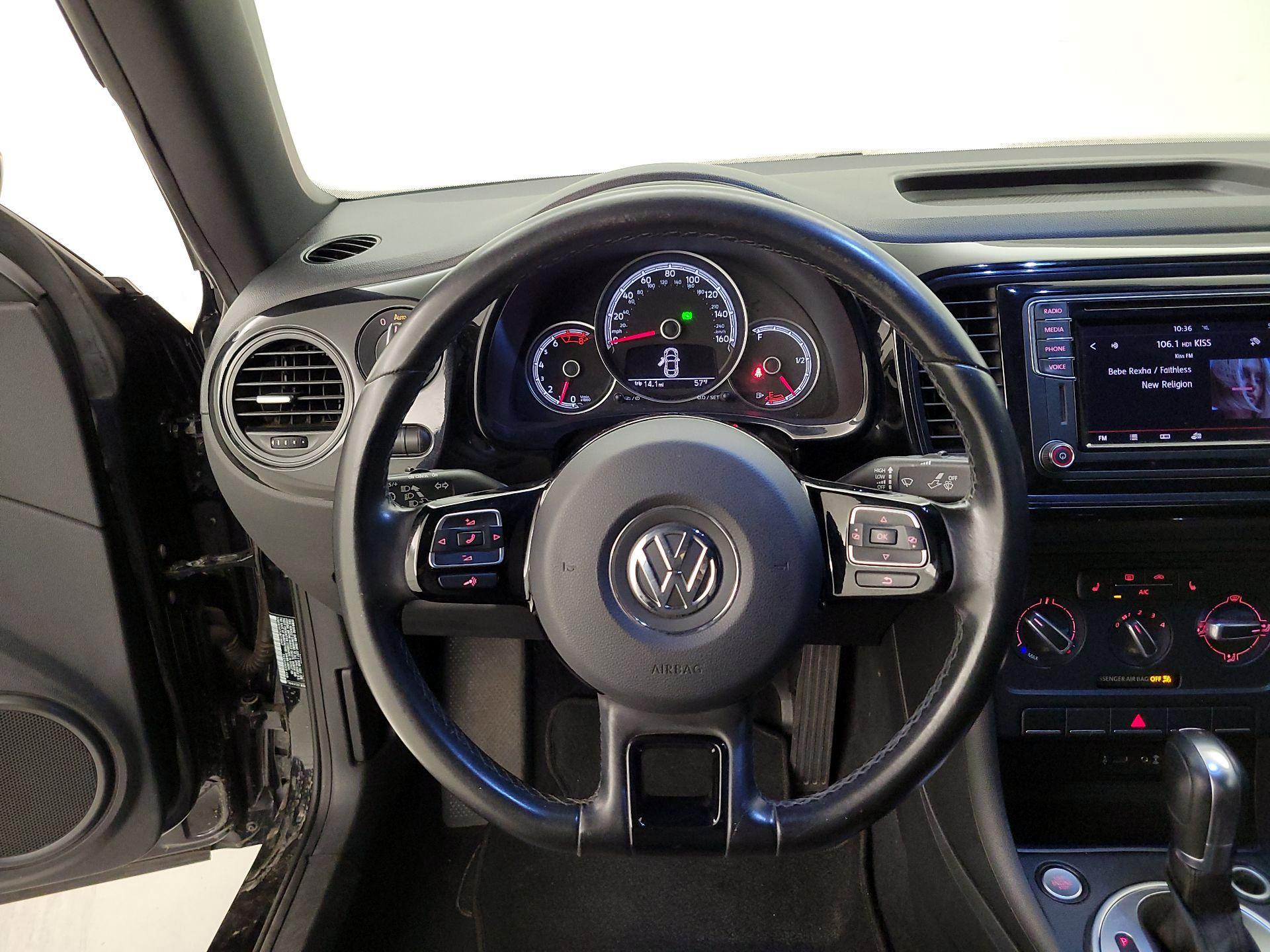 Thumbnail: 2018 Volkswagen Beetle - 10