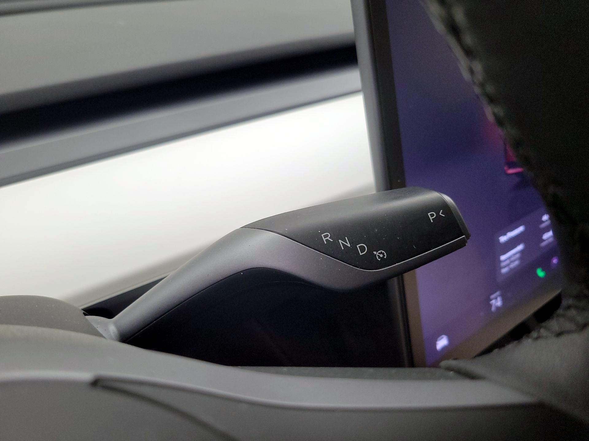 Thumbnail: 2023 Tesla Model 3 - 16