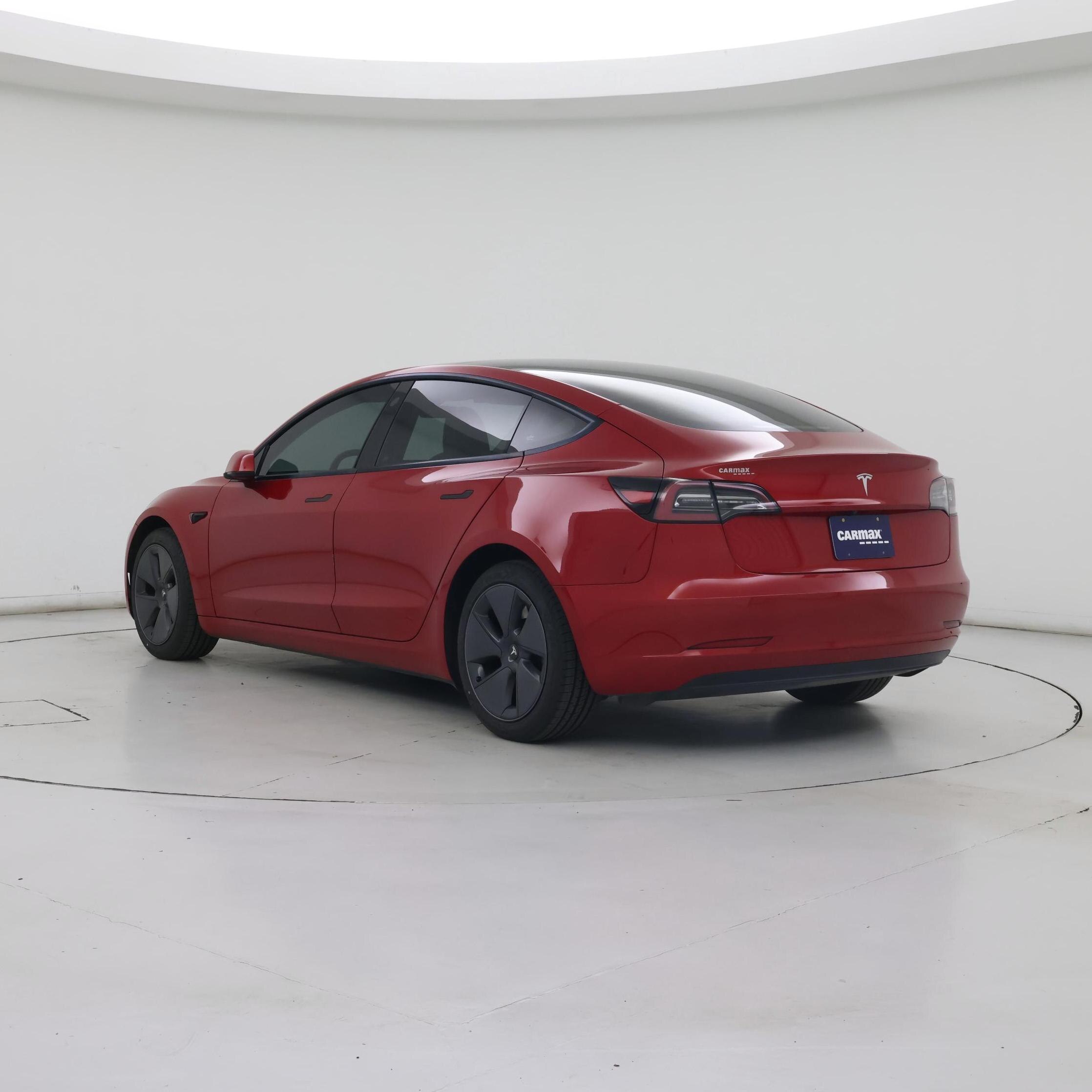Thumbnail: 2023 Tesla Model 3 - 2
