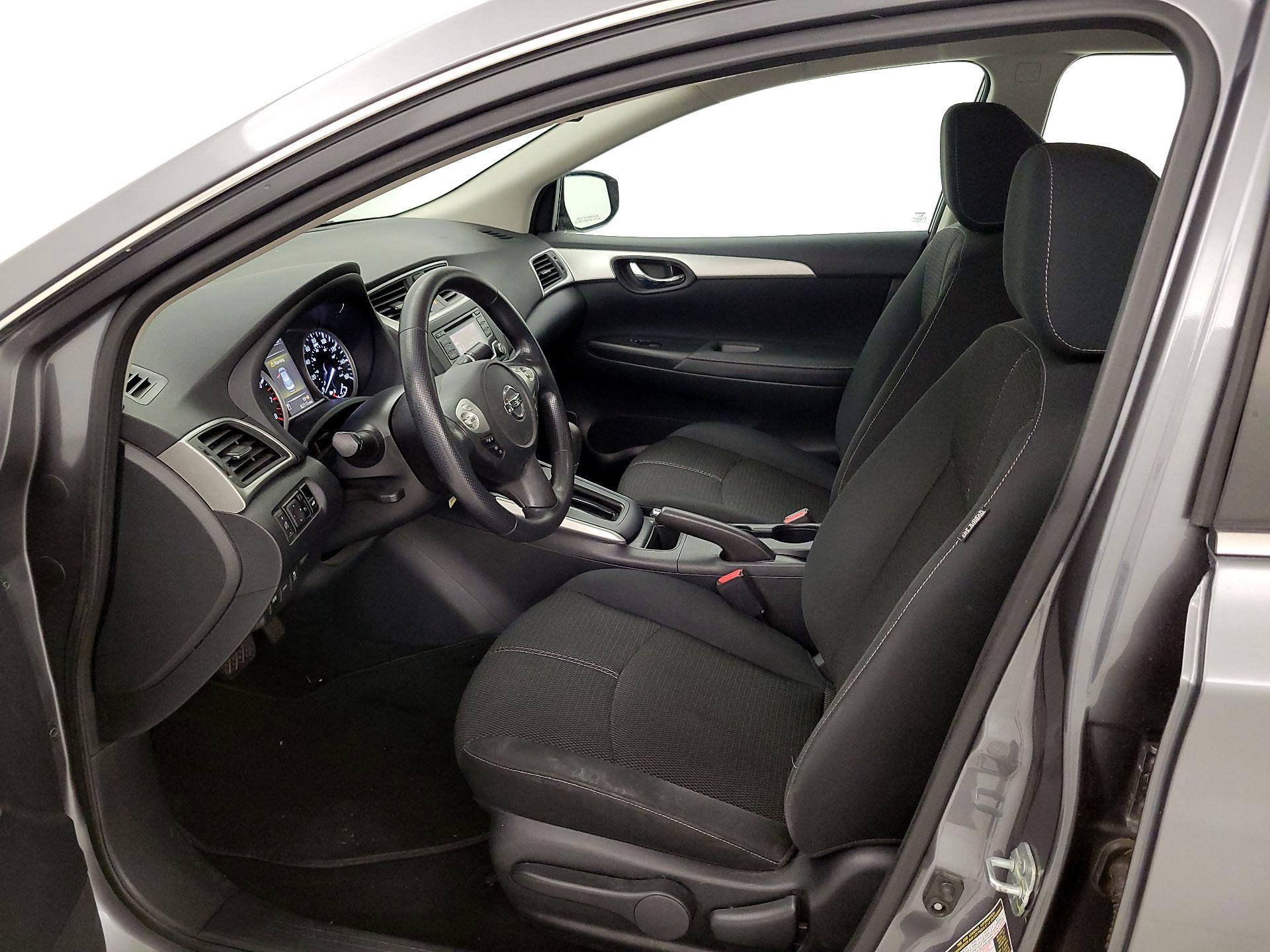Thumbnail: 2018 Nissan Sentra - 11