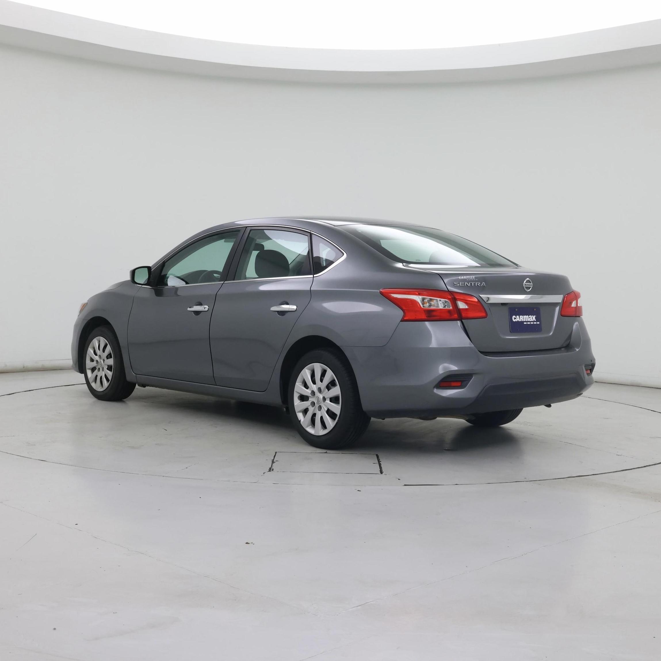 Thumbnail: 2018 Nissan Sentra - 2