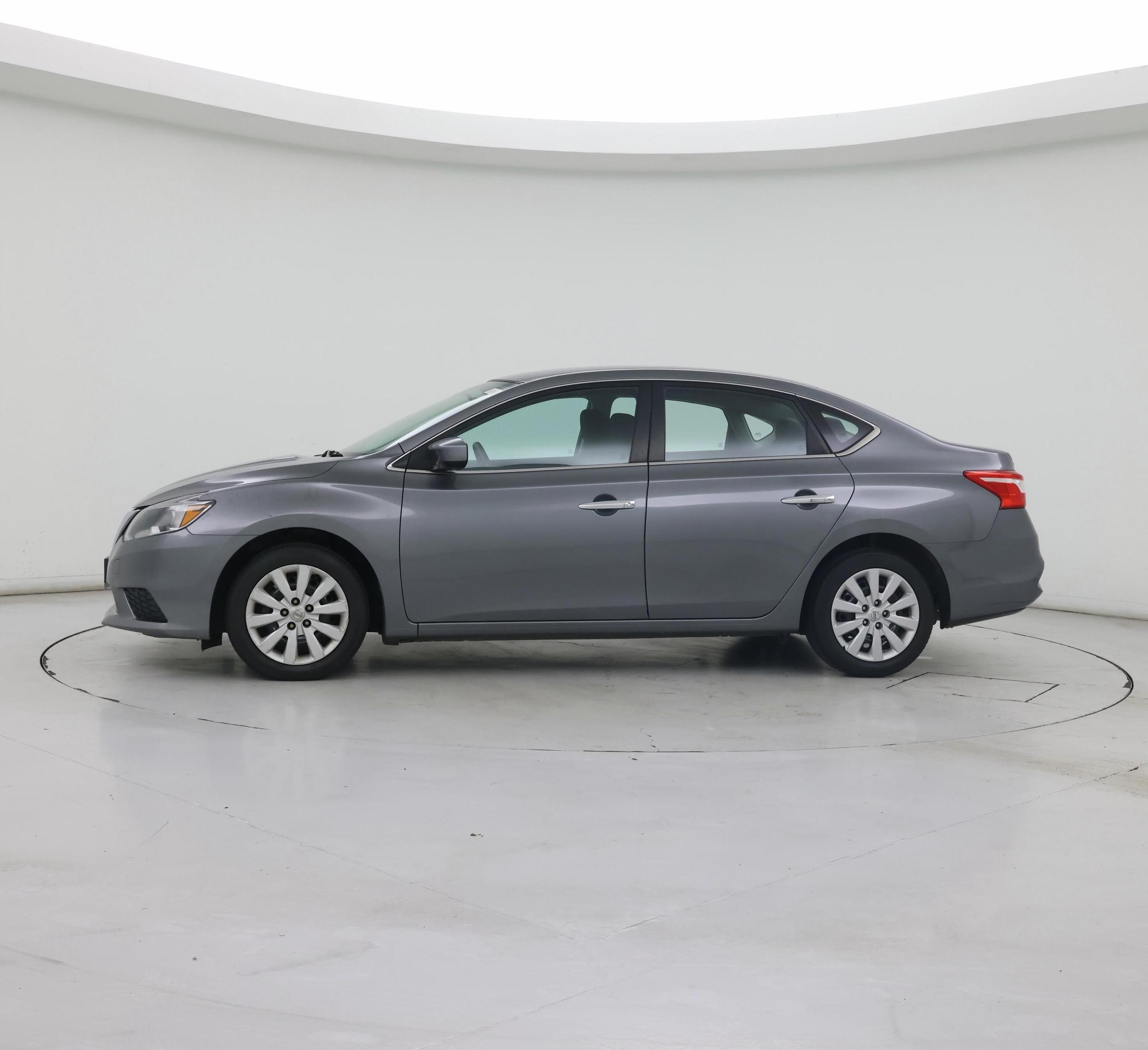 Thumbnail: 2018 Nissan Sentra - 3