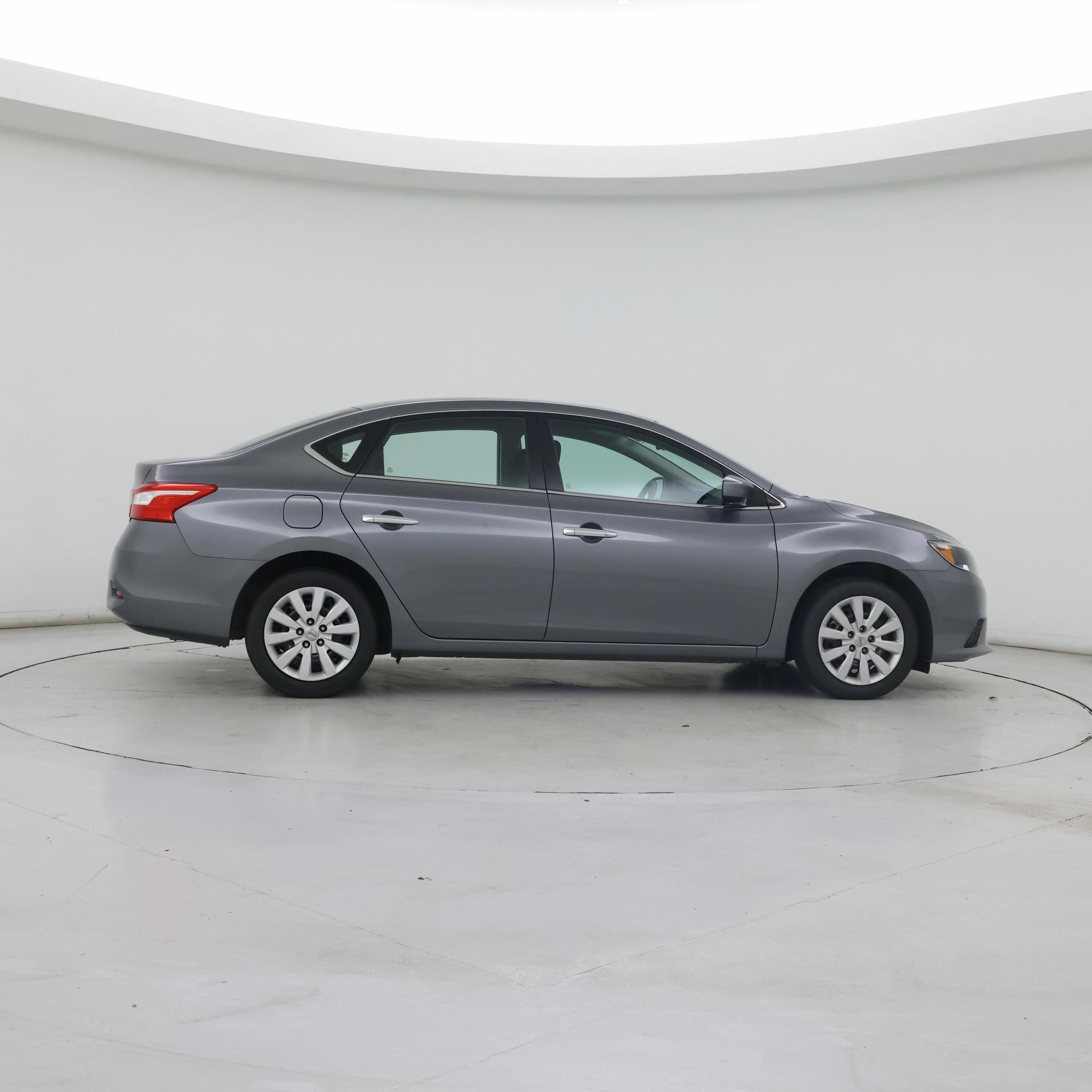 Thumbnail: 2018 Nissan Sentra - 7