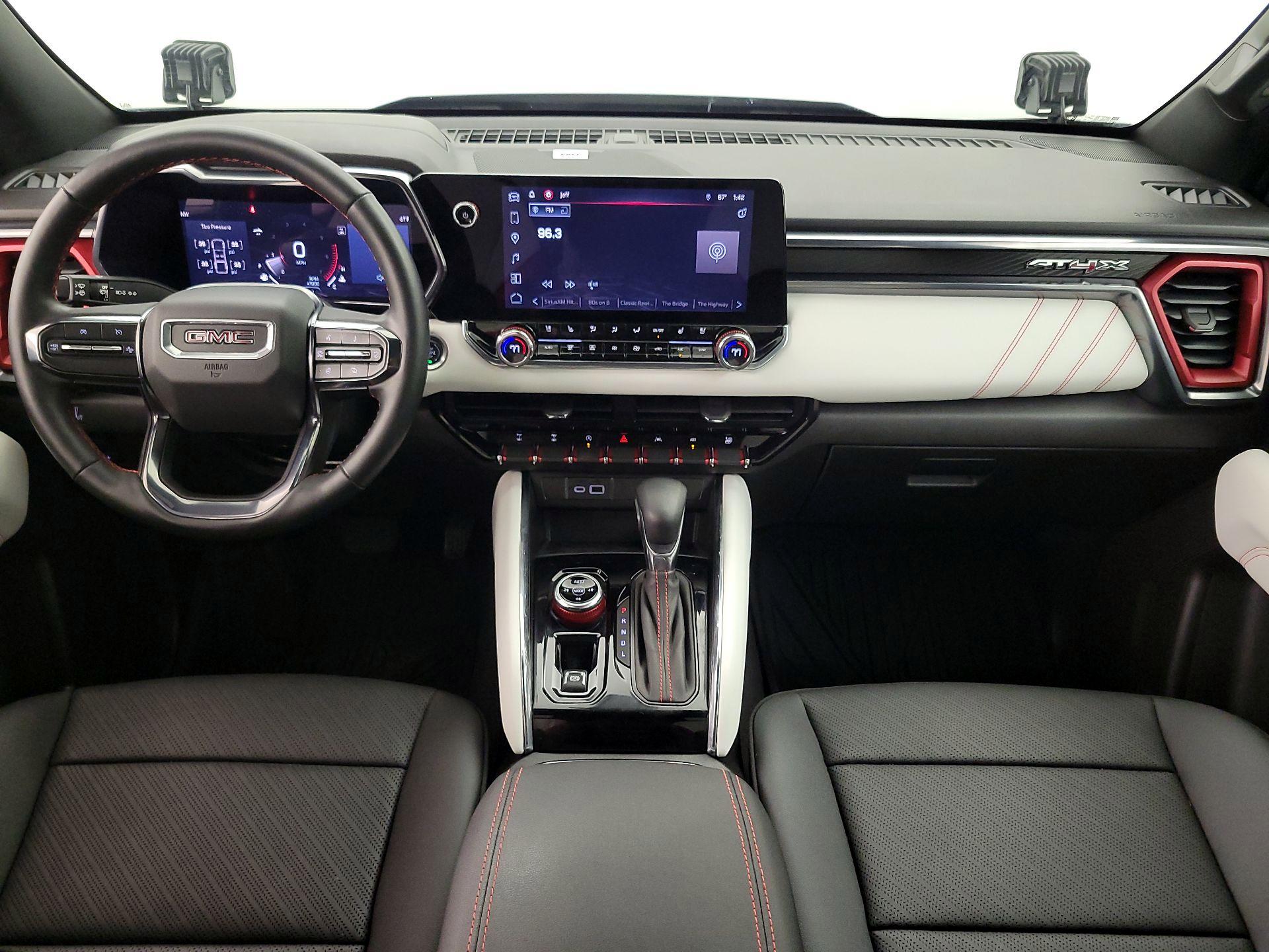 Thumbnail: 2024 GMC Canyon - 9