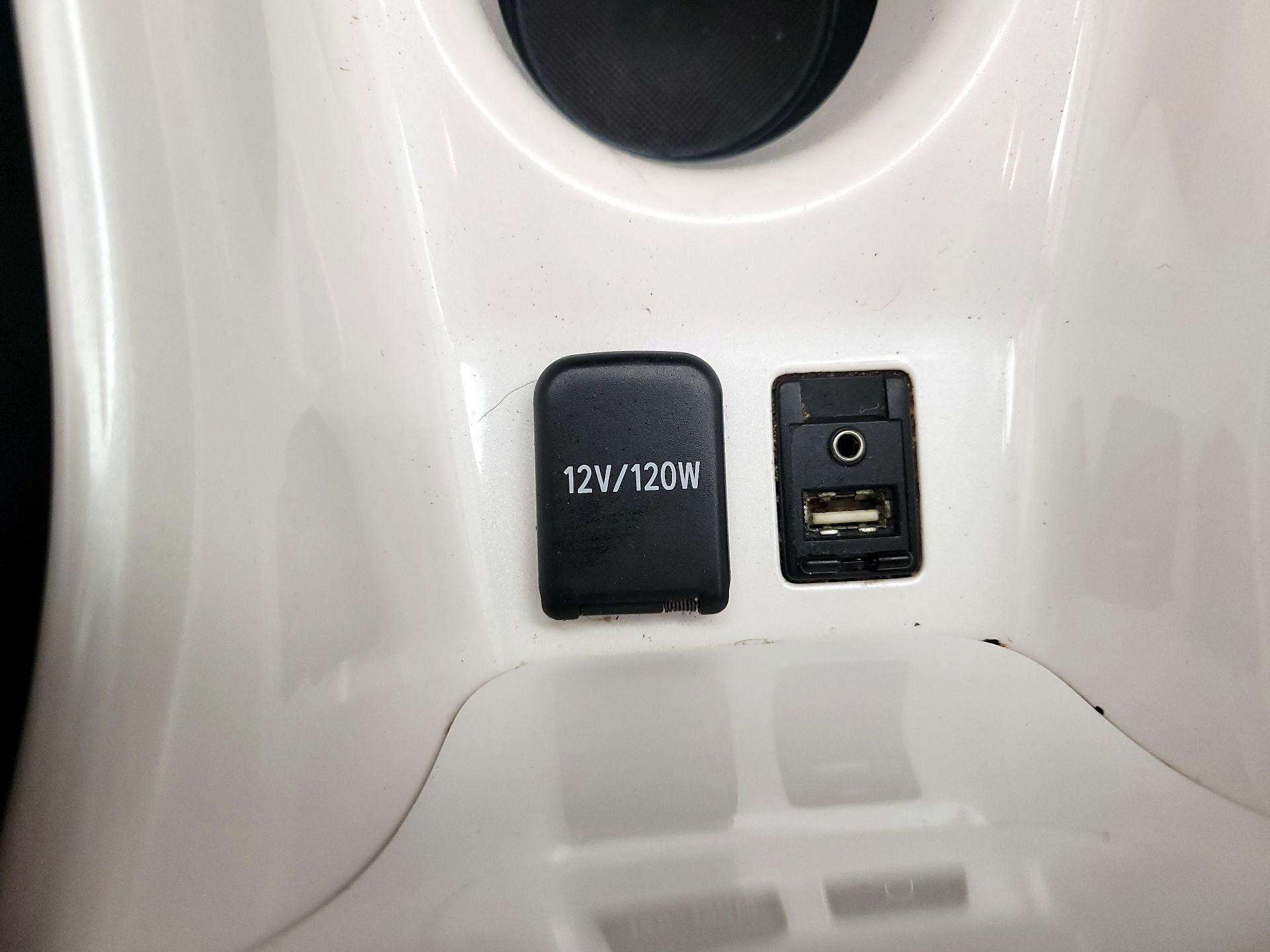 Thumbnail: 2017 Toyota Prius - 18